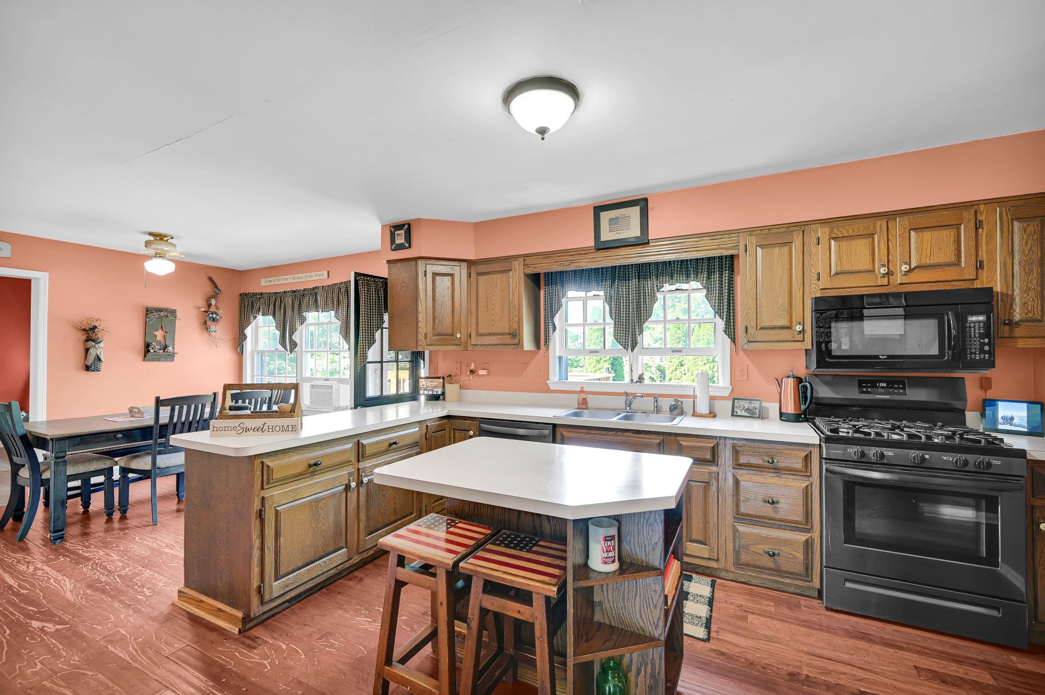 #16 photo, 28 Brady Road, Warwick , NY 10990