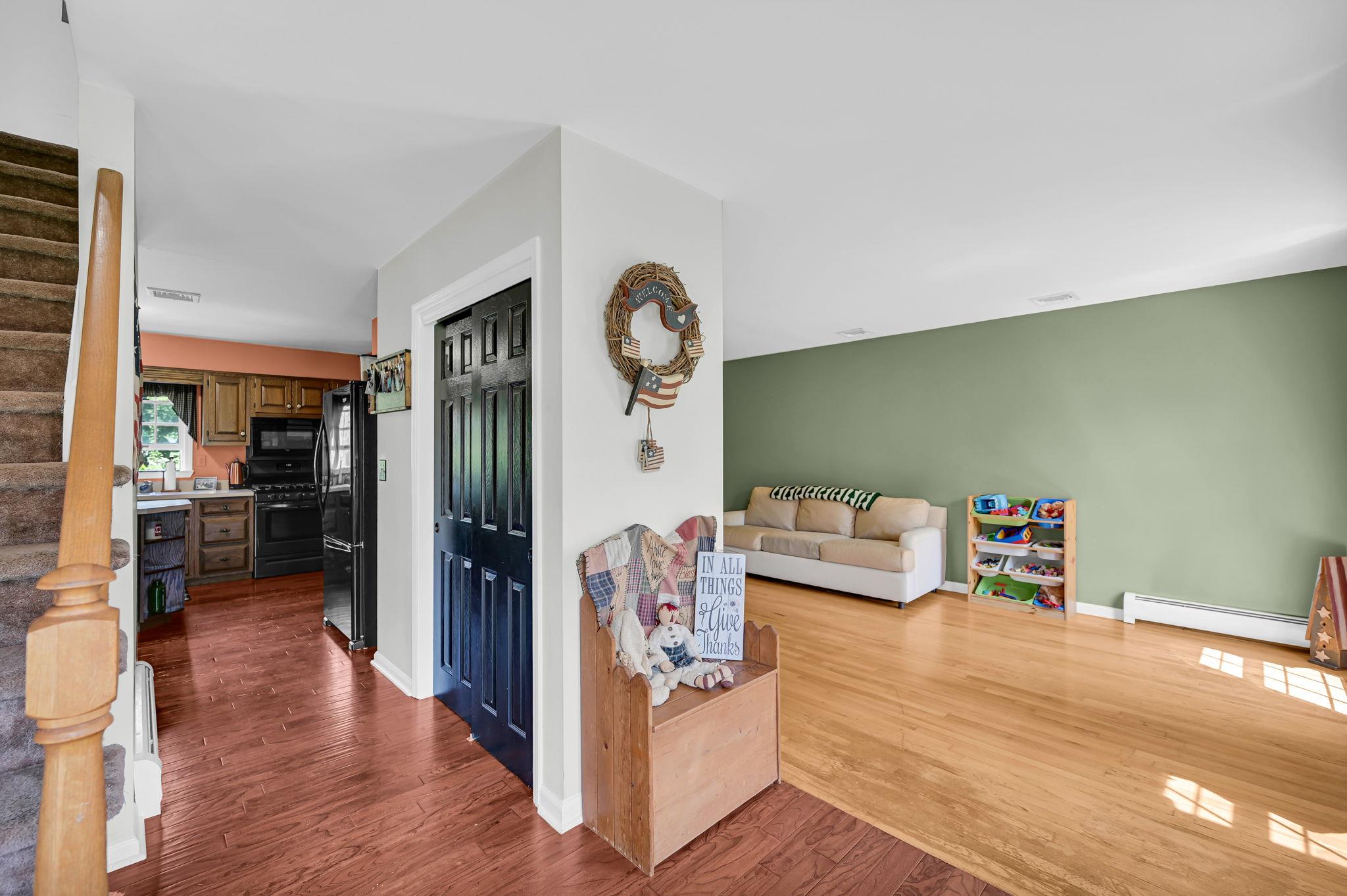 #4 photo, 28 Brady Road, Warwick , NY 10990