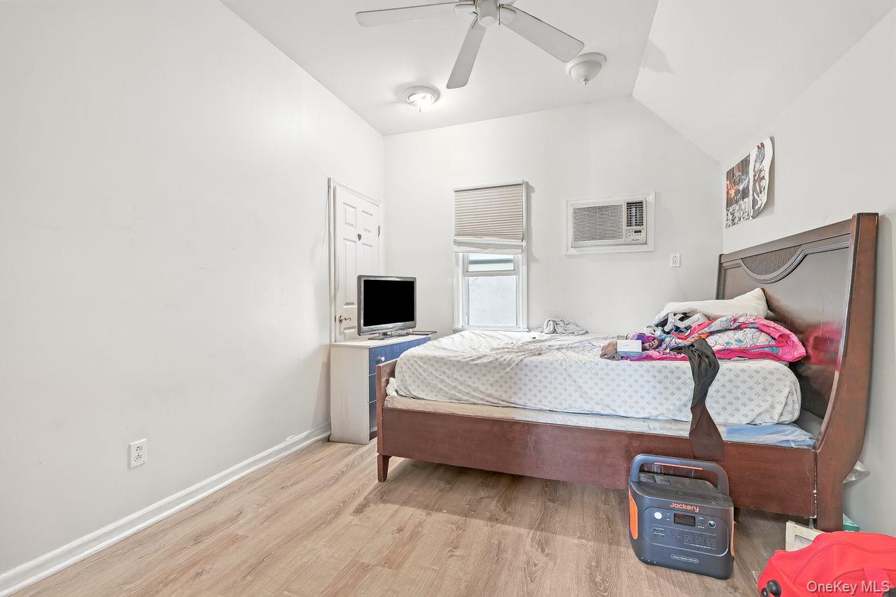 #14 photo, 5 Dillon Road, Larchmont , NY 10538