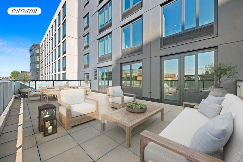 #16 photo, Long Island City, Long Island City , NY 11101