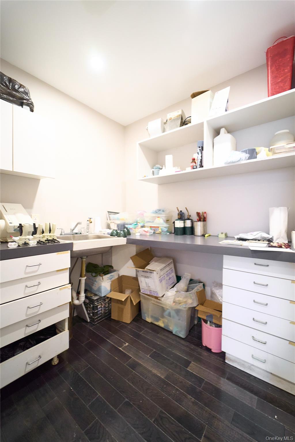 #17 photo, 257-259 Nassau Road, ナッソー郡 Roosevelt , NY 11575