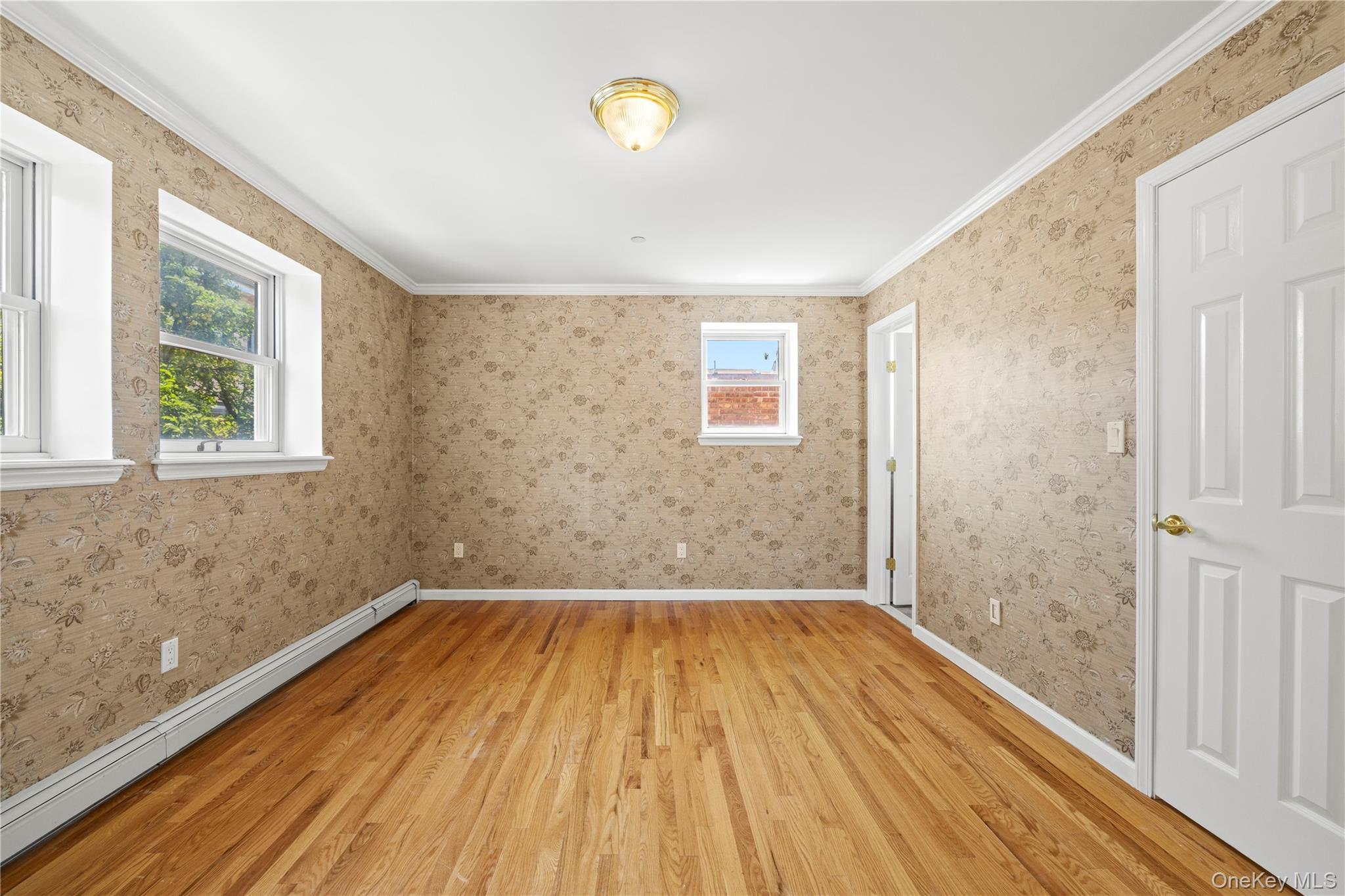 #10 photo, 12206 25th Avenue, クイーンズ区 College Point , NY 11356