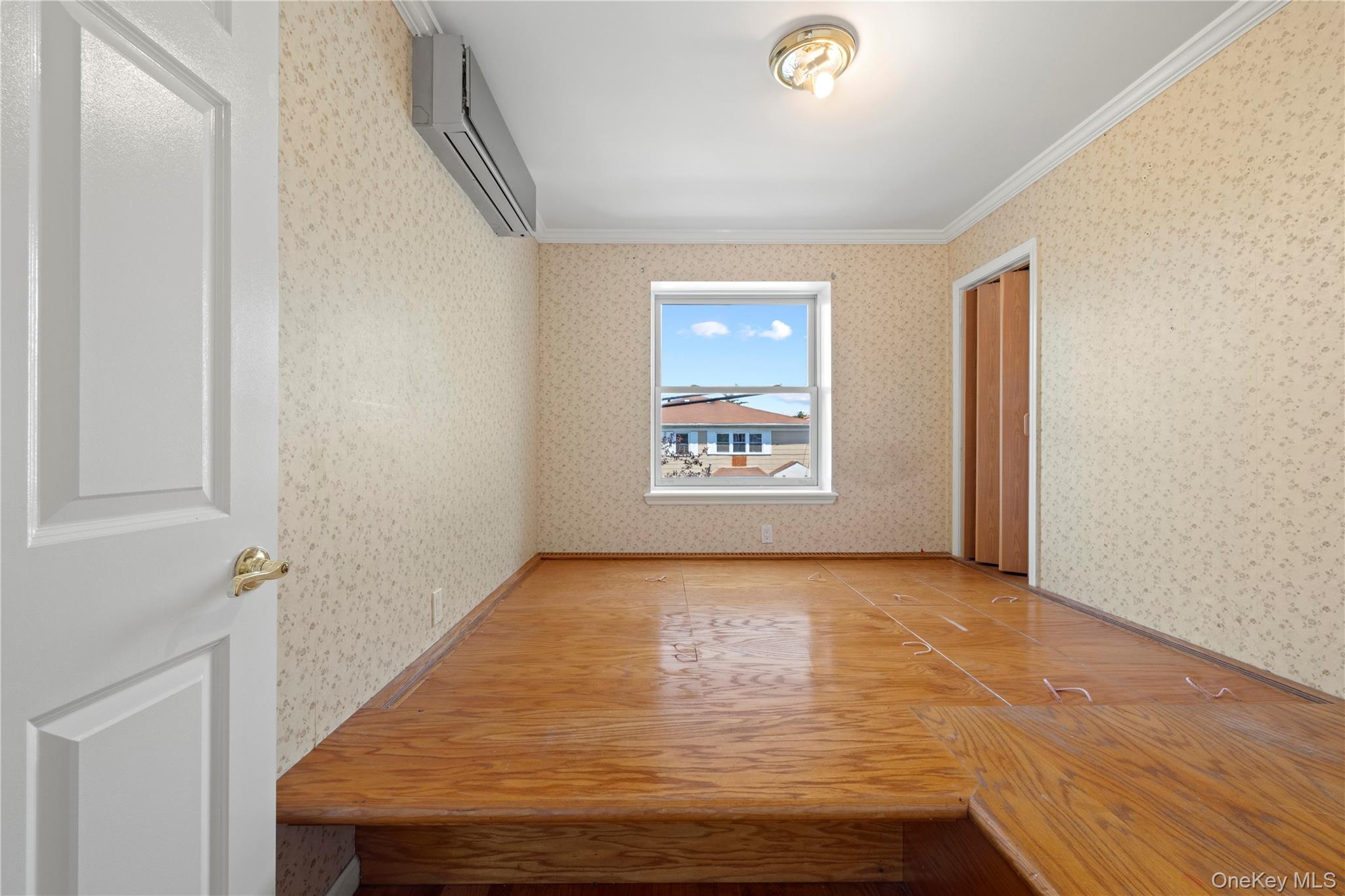 #11 photo, 12206 25th Avenue, クイーンズ区 College Point , NY 11356