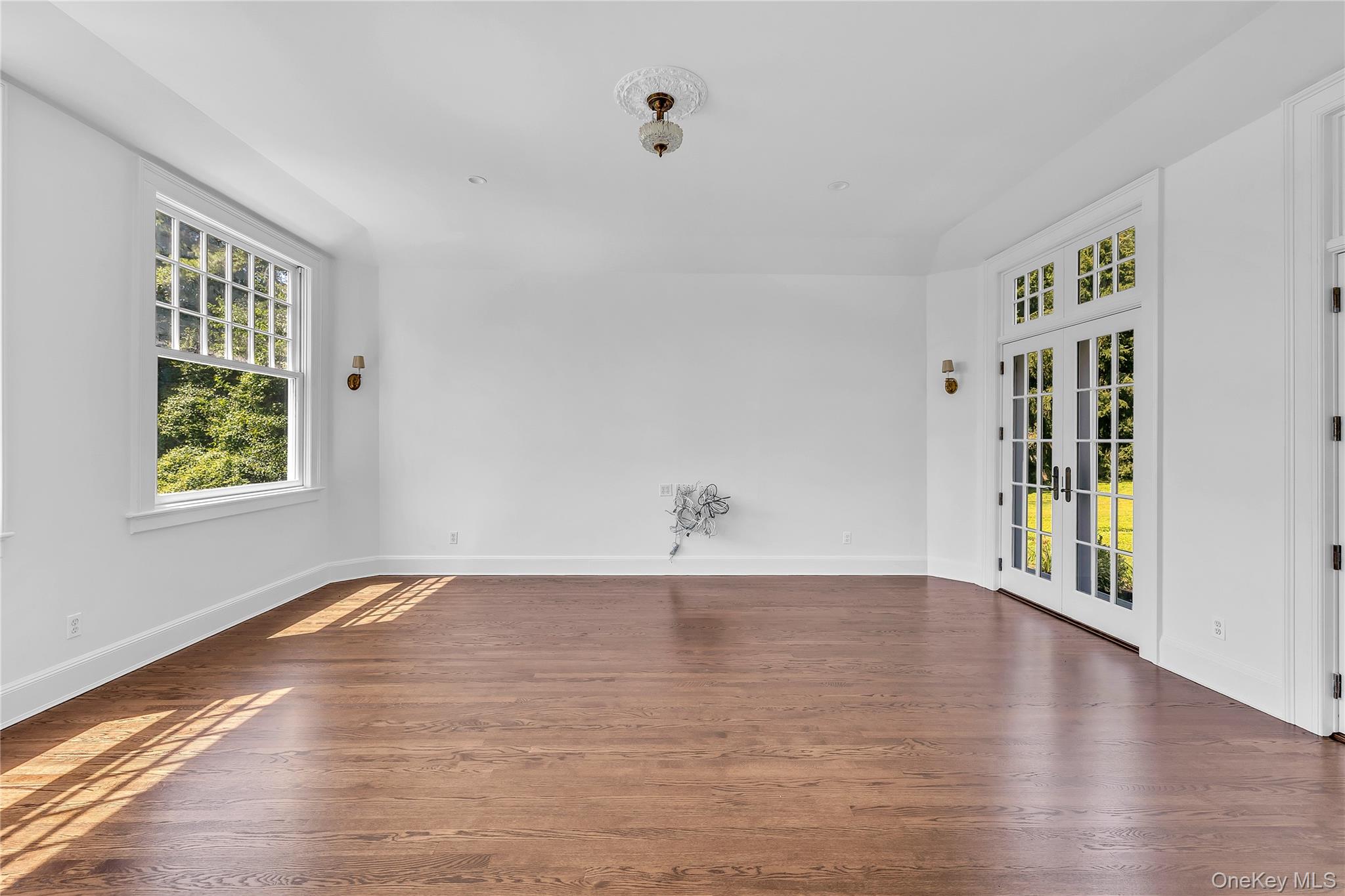 #15 photo, 158 E Shore Road, Huntington Bay , NY 11743