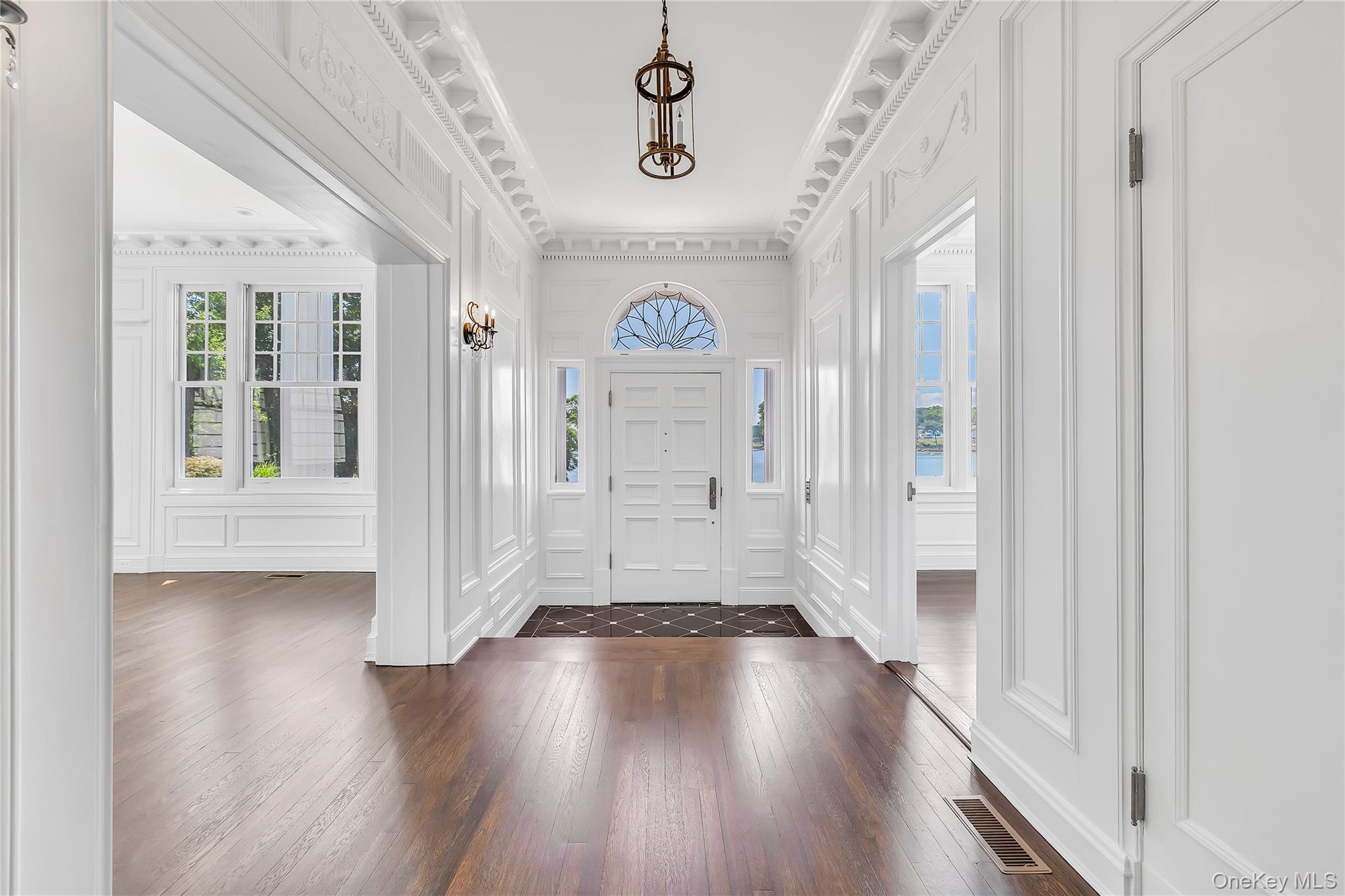 #8 photo, 158 E Shore Road, Huntington Bay , NY 11743