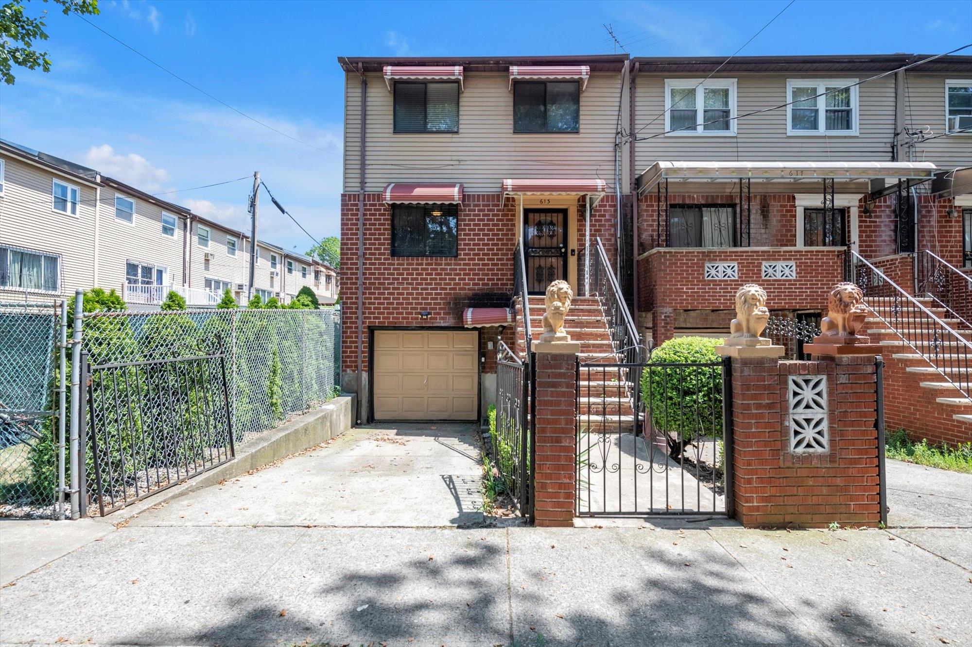 #1 photo, 613 Elton Street, ブルックリン区 Brooklyn , NY 11208