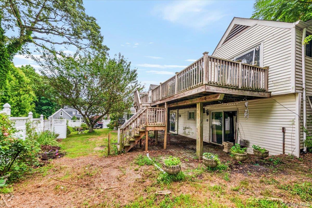 #16 photo, 221 Huntington Bay Road, Huntington , NY 11743