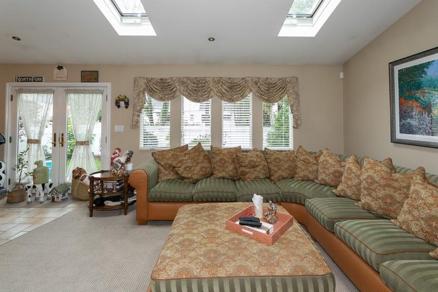 #2 photo, 11 Avon Road, ナッソー郡 Hewlett , NY 11557