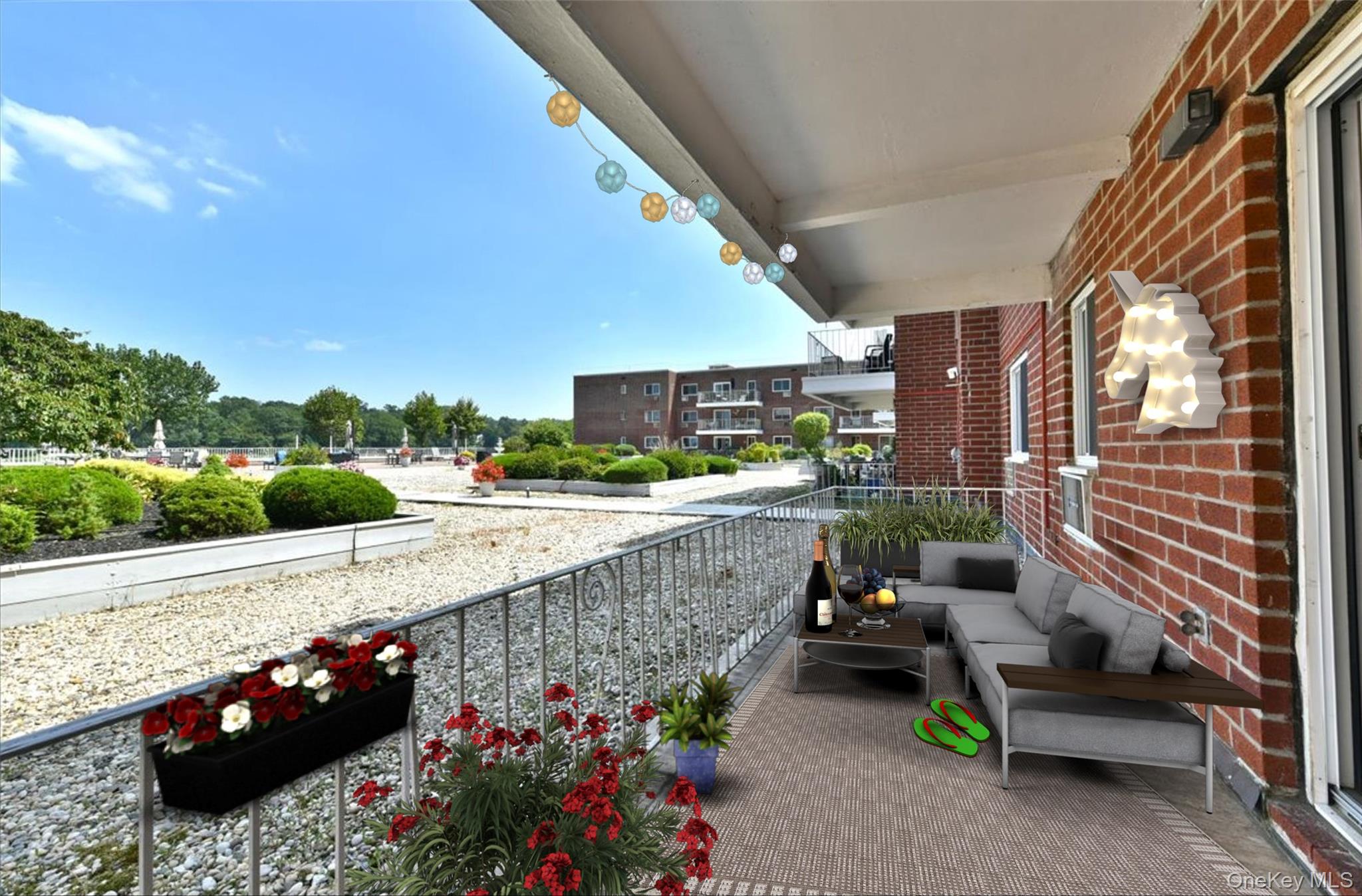 #4 photo, 320 E Shore Road, ナッソー郡 Great Neck , NY 11023