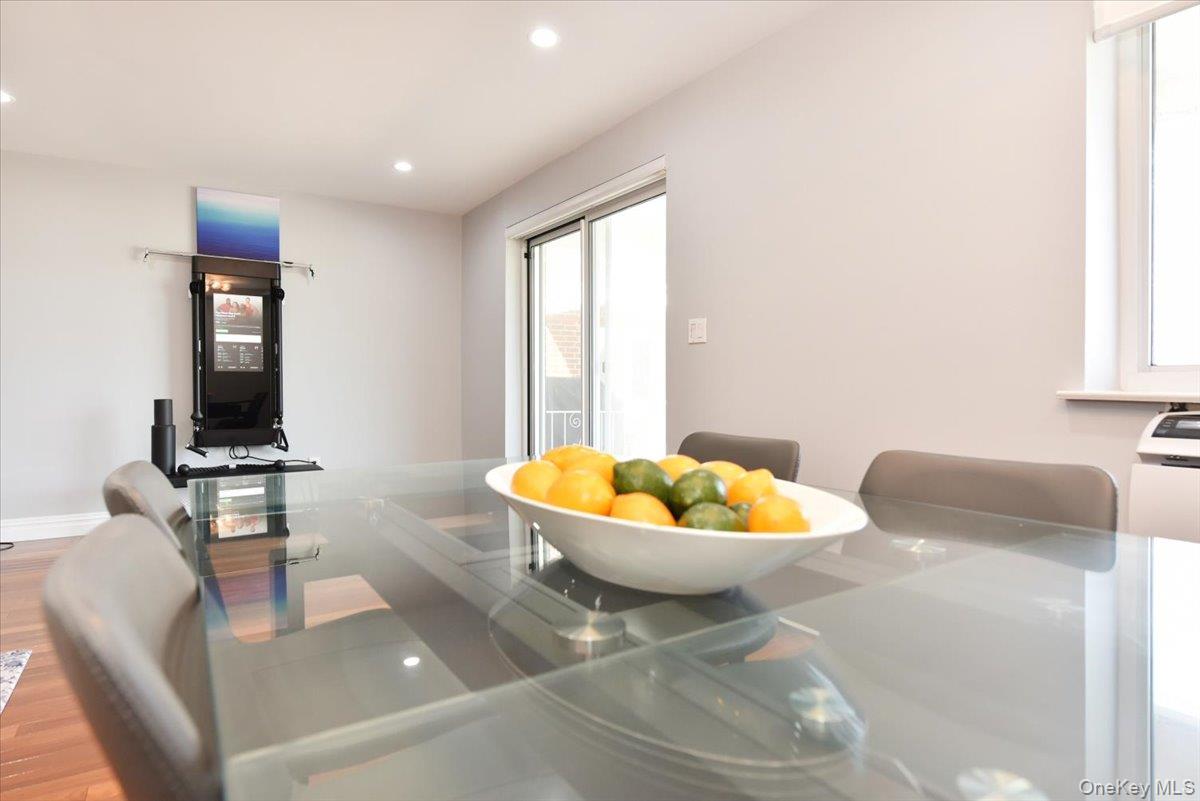 #8 photo, 320 E Shore Road, ナッソー郡 Great Neck , NY 11023