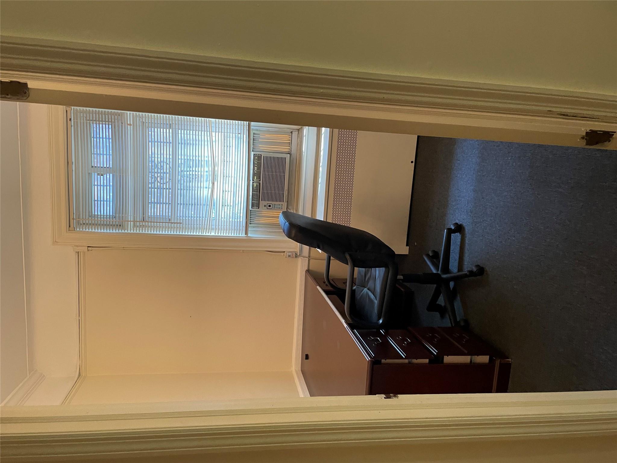 #6 photo, 3304 Steuben Avenue, Bronx , NY 10467