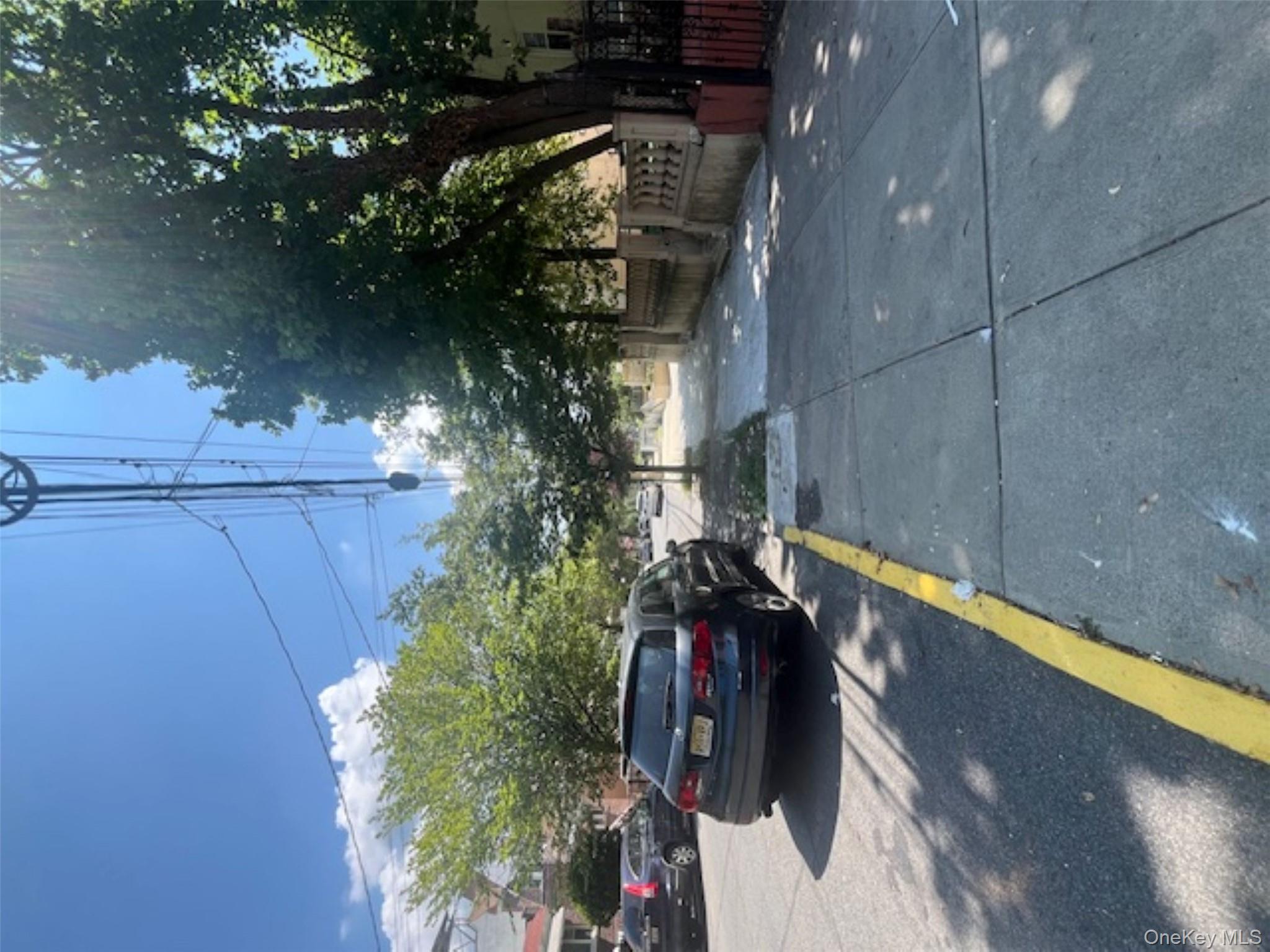 #6 photo, 1009 East 227th, ブロンクス区 Bronx , NY 10466