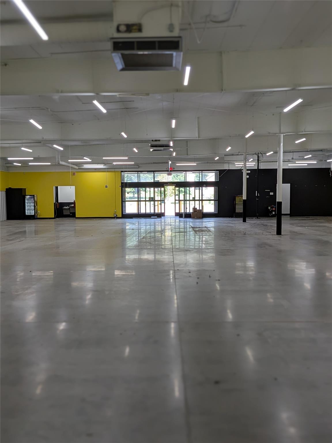 #8 photo, 1162 Broadway, Esopus , NY 12429