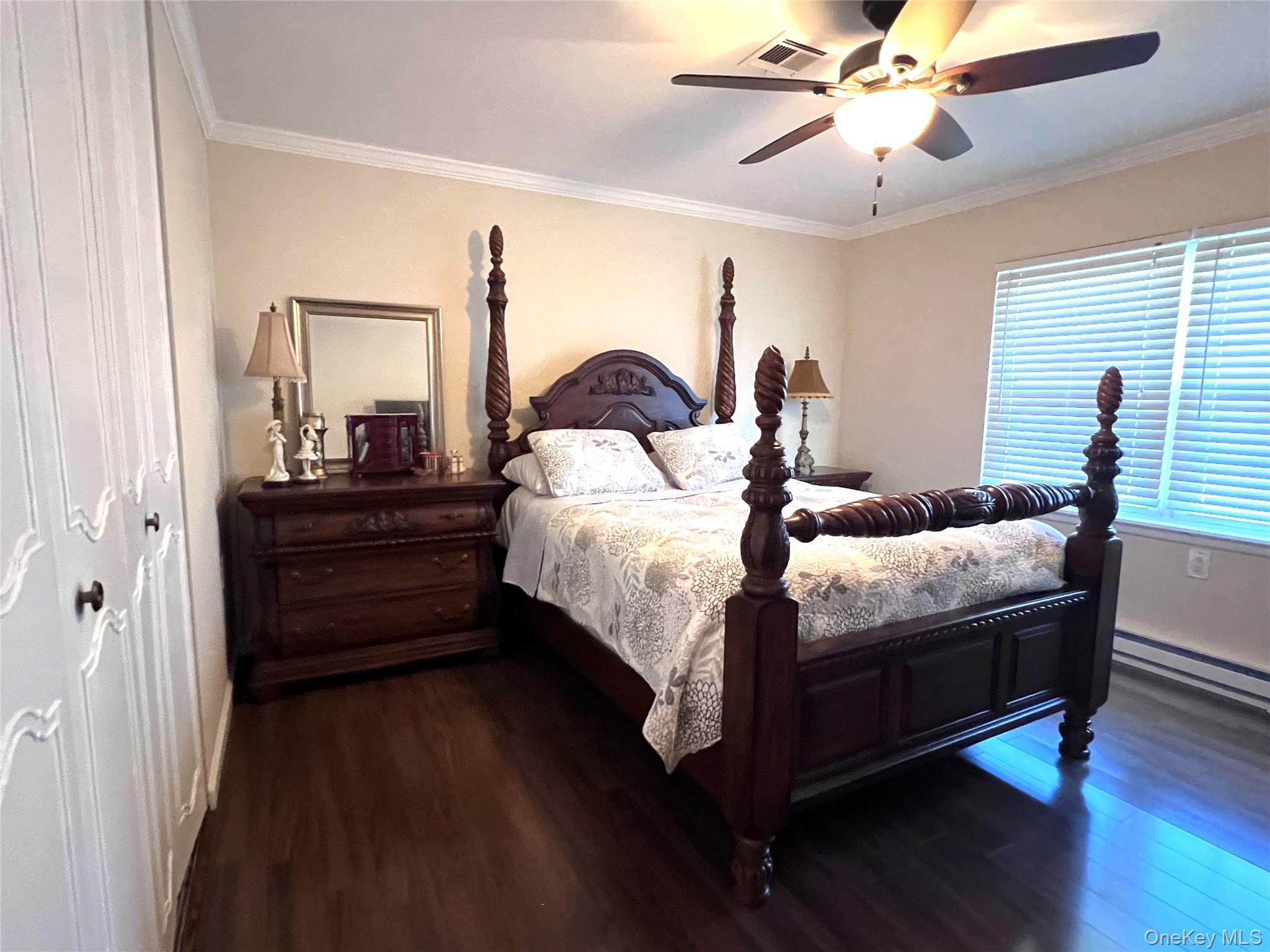 #12 photo, 156 Falmouth Court, Ridge , NY 11961