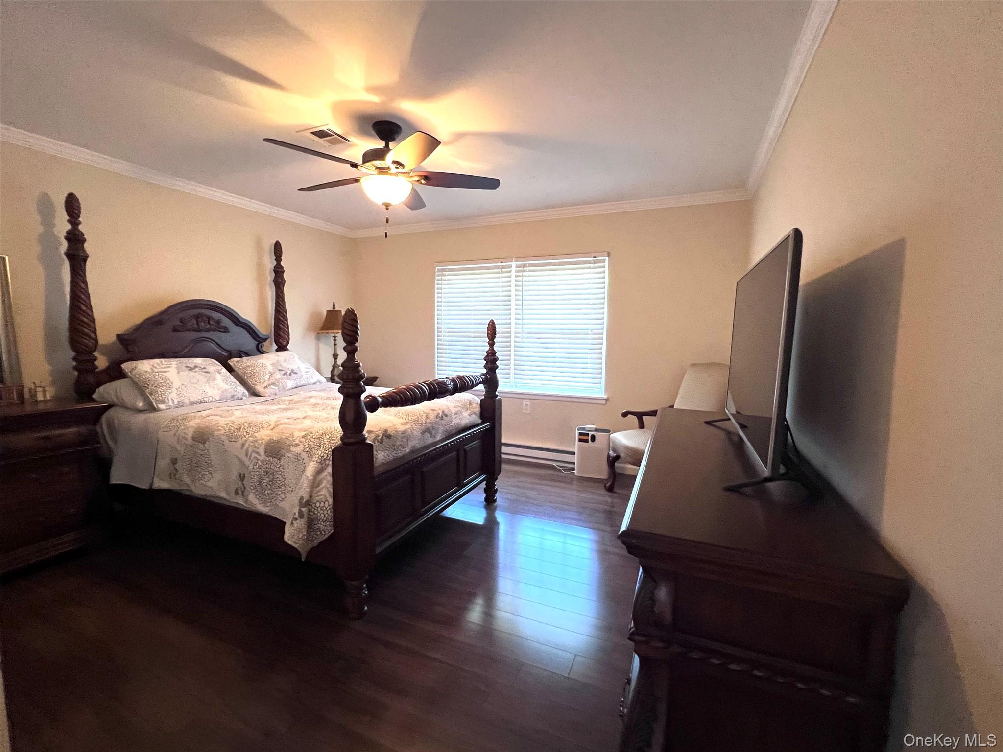 #13 photo, 156 Falmouth Court, Ridge , NY 11961