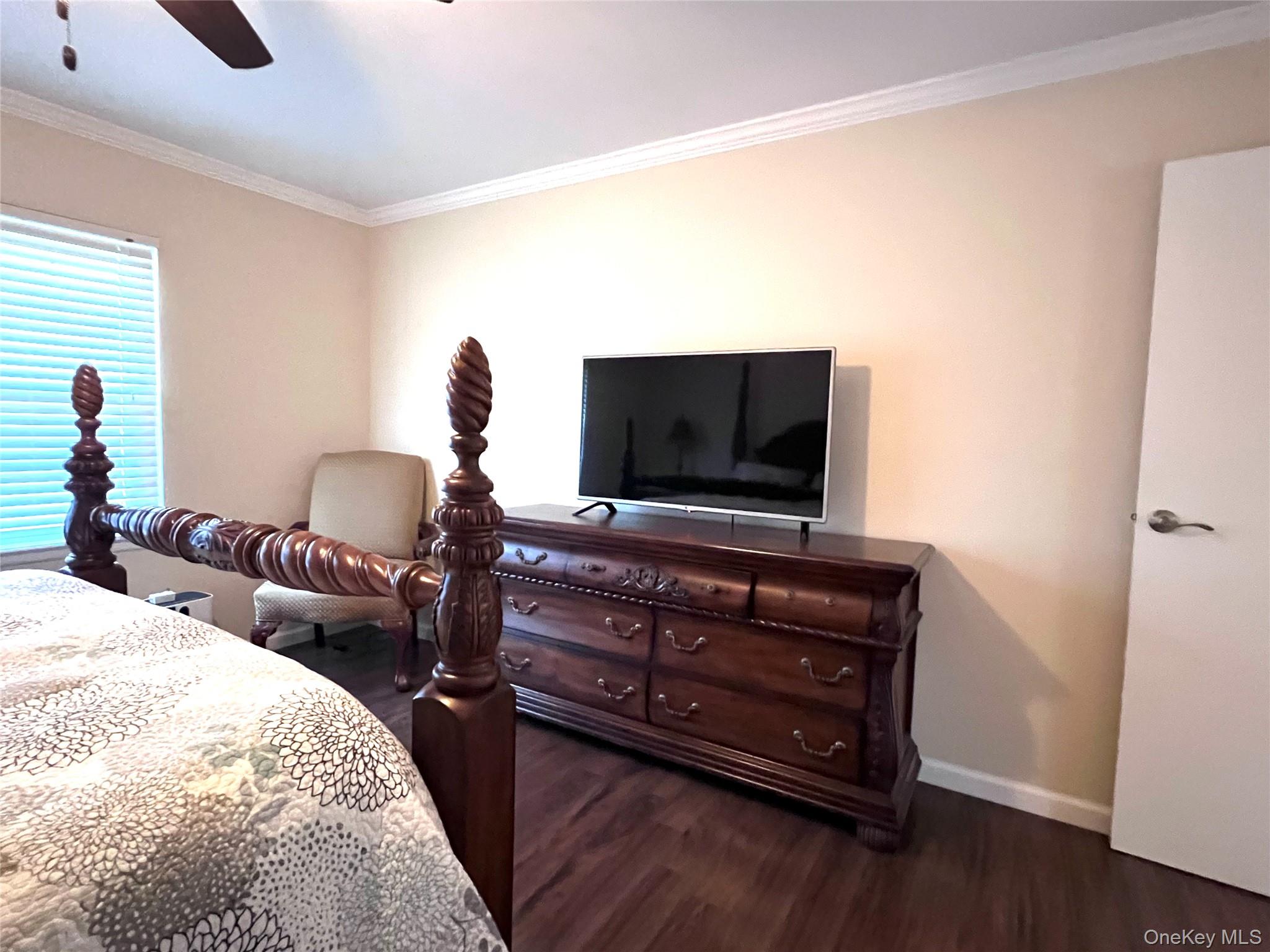 #14 photo, 156 Falmouth Court, Ridge , NY 11961