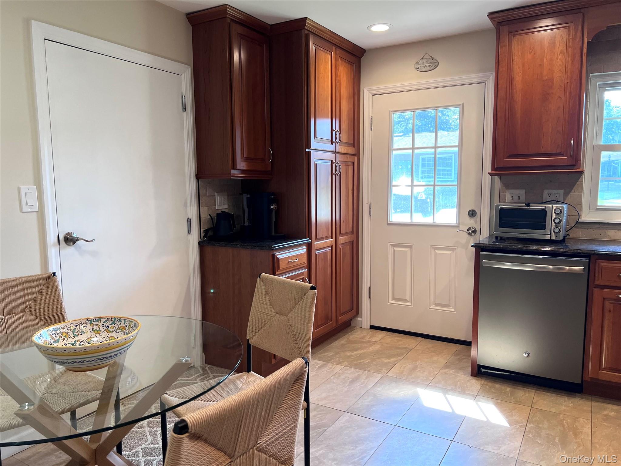 #3 photo, 156 Falmouth Court, Ridge , NY 11961