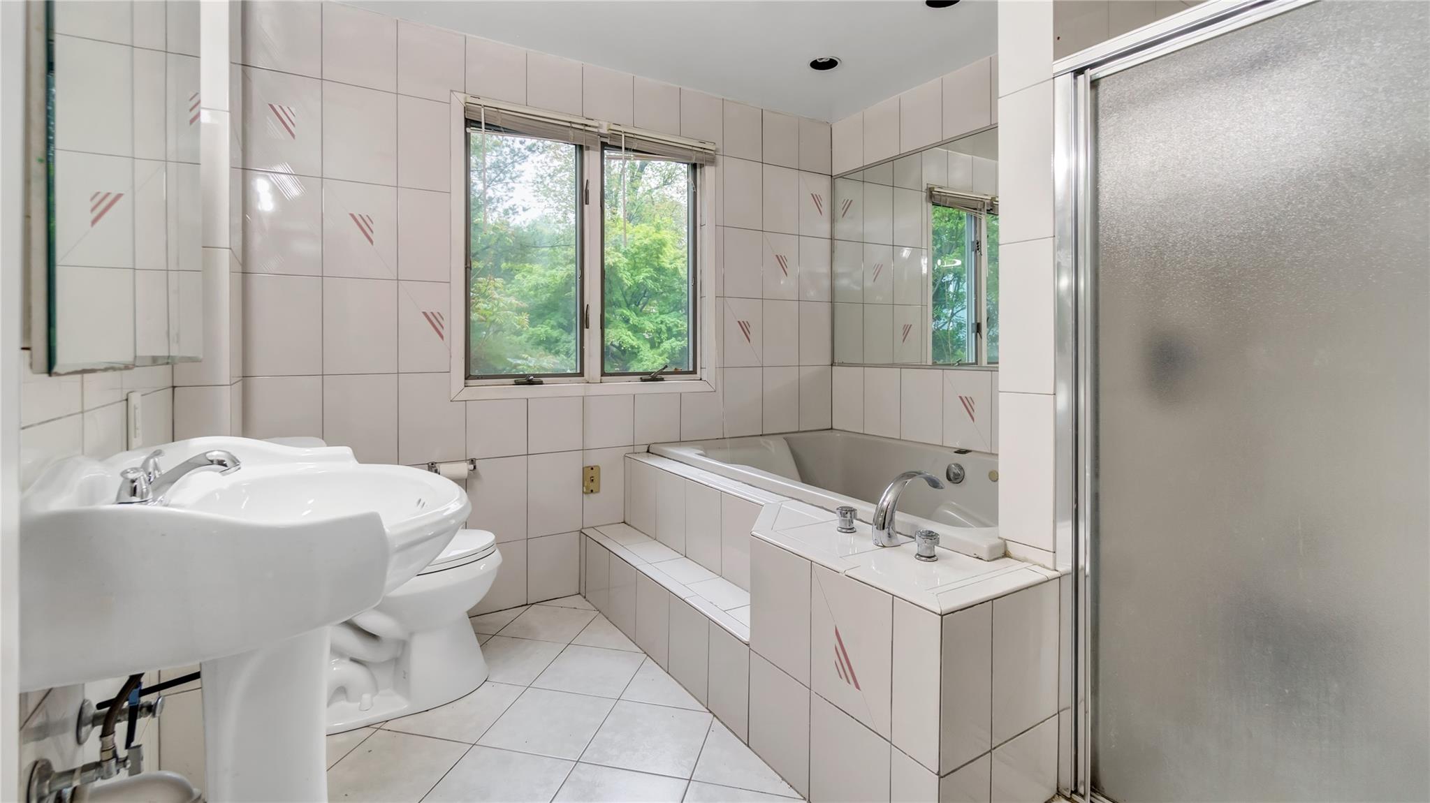 #11 photo, 117 Glenwood Road, ナッソー郡 Glenwood Landing , NY 11547