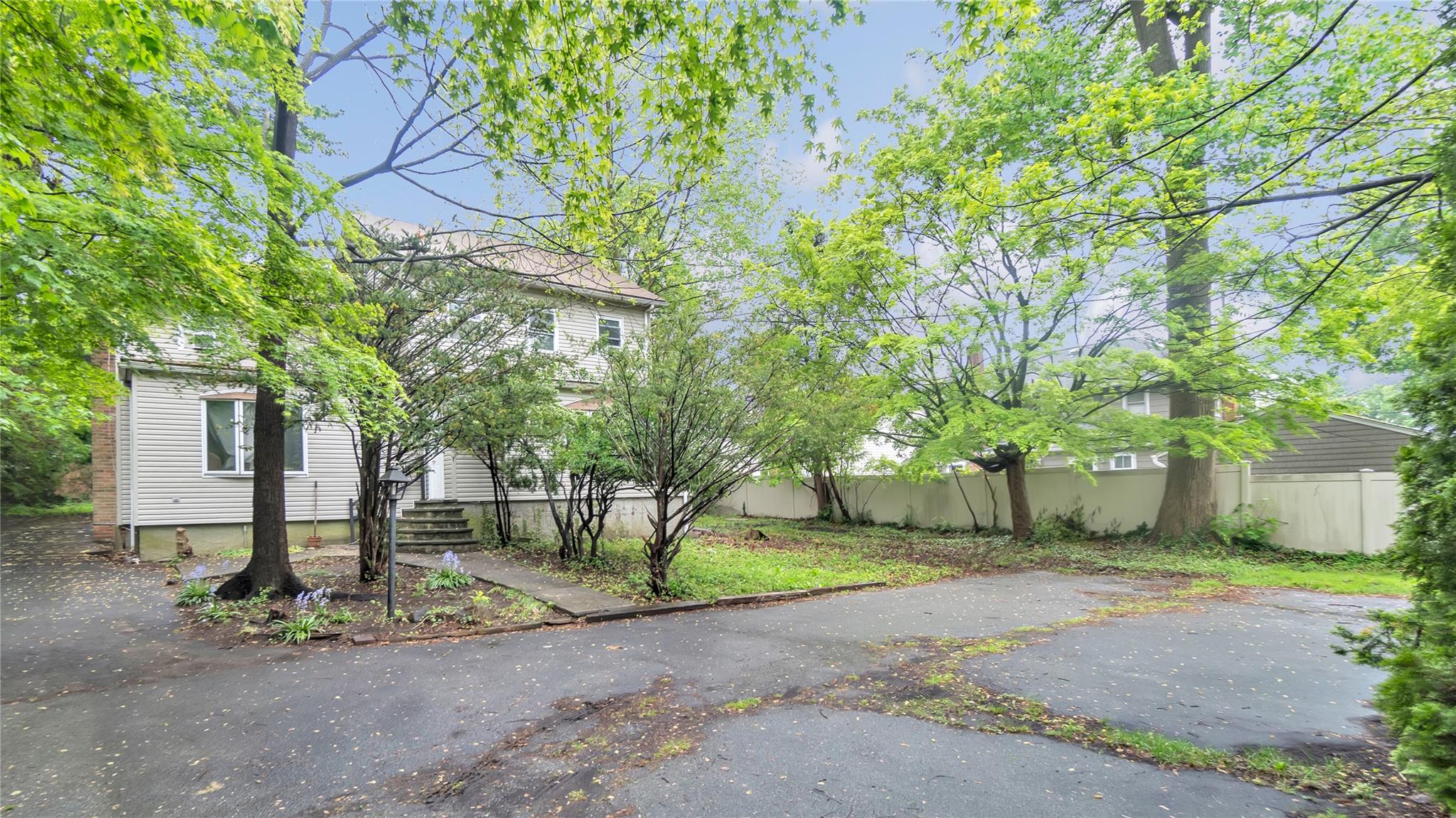 #2 photo, 117 Glenwood Road, ナッソー郡 Glenwood Landing , NY 11547