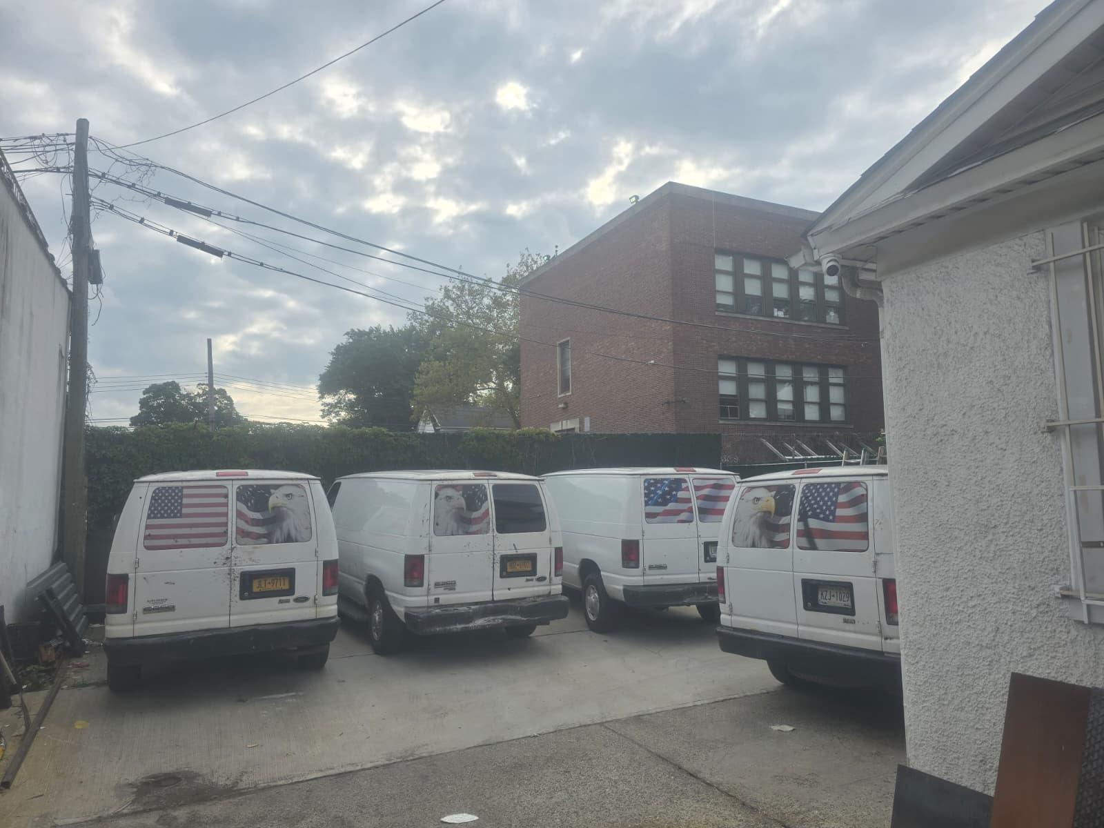 #6 photo, 8742 Van Wyck Expressway, クイーンズ区 Richmond Hill , NY 11418