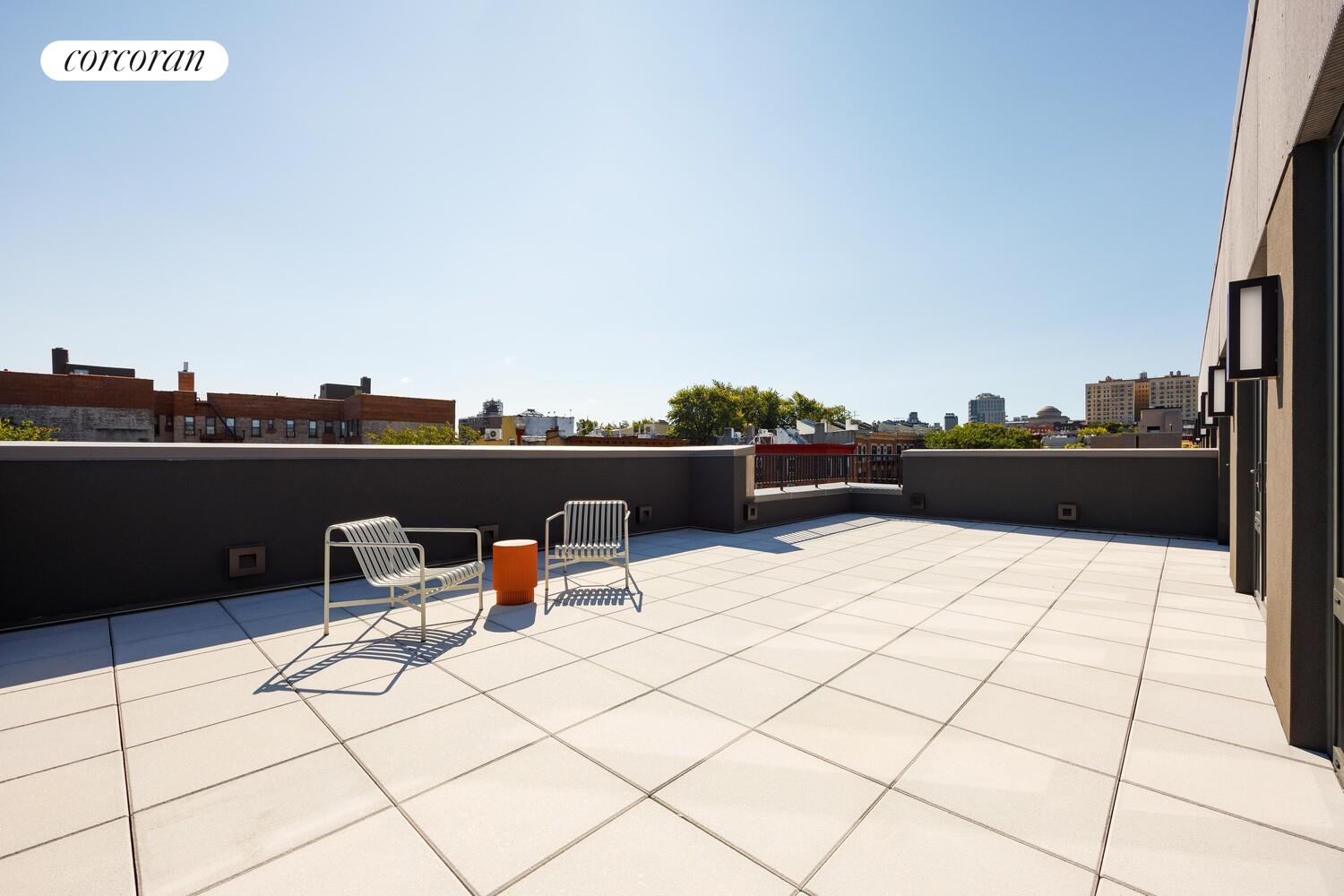 #5 photo, 630 GRAND Avenue, ブルックリン区 Crown Heights , NY 11238