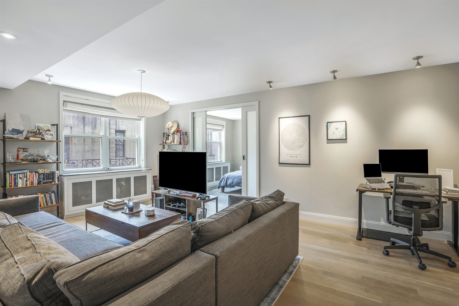 #10 photo, 310 W 55TH Street, マンハッタン Hells Kitchen , NY 10019