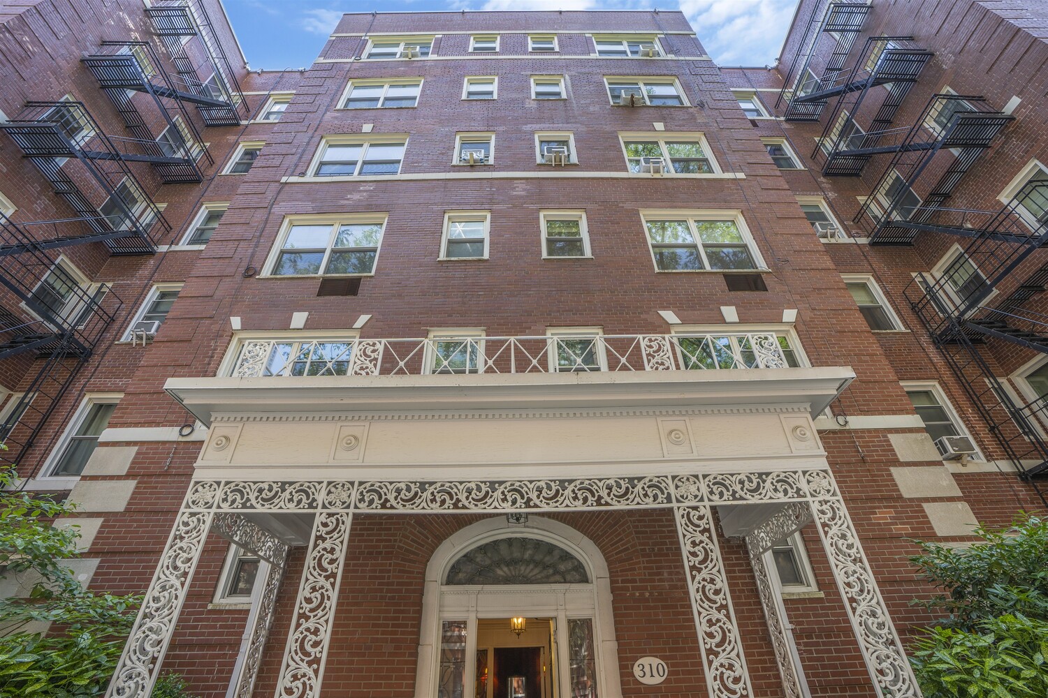 #19 photo, 310 W 55TH Street, マンハッタン Hells Kitchen , NY 10019