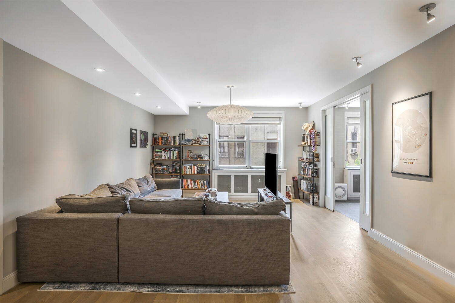 #9 photo, 310 W 55TH Street, マンハッタン Hells Kitchen , NY 10019