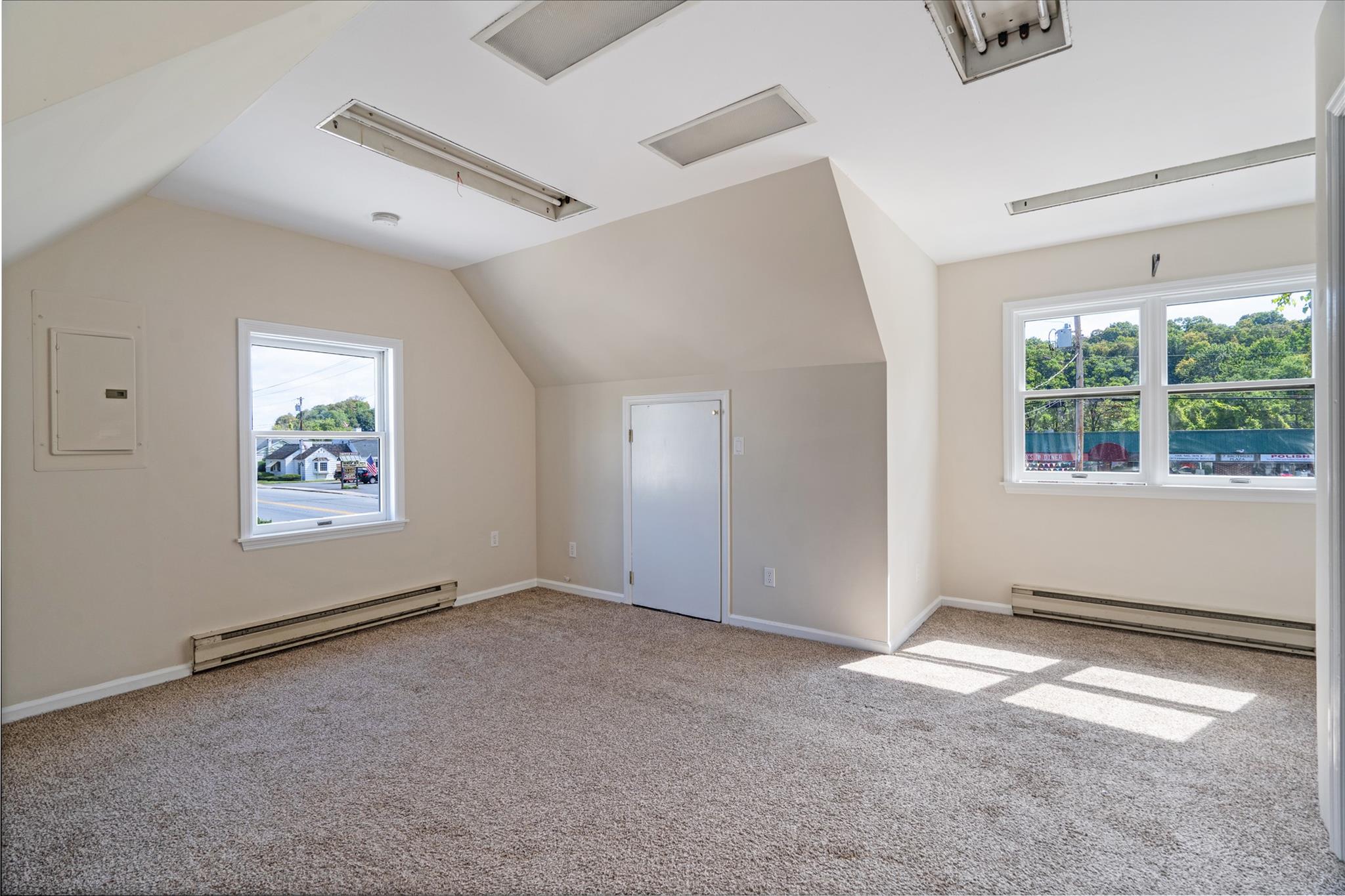 #1 photo, 566 Route 6, 纽约州 Mahopac , NY 10541