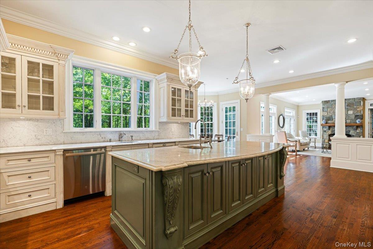 #8 photo, 1 Cedar Lane, Purchase , NY 10577