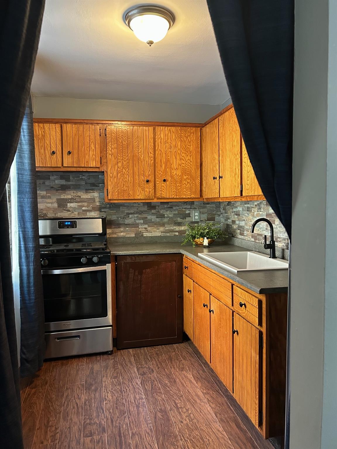 #15 photo, 25 FRANKLIN Avenue, White Plains , NY 10601