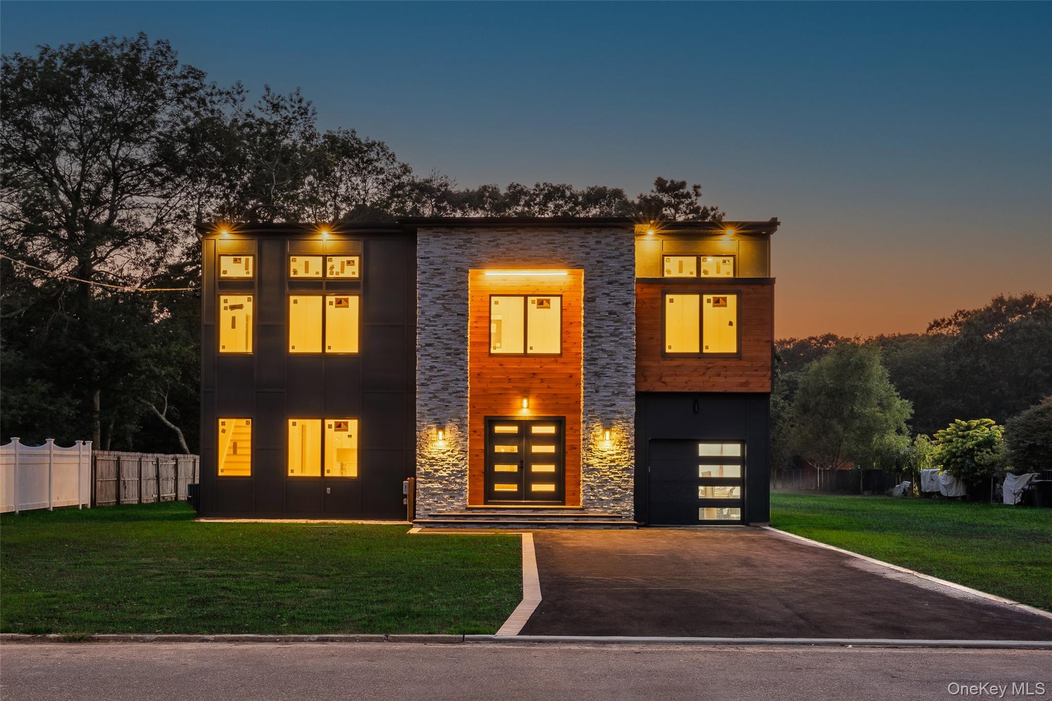 #2 photo, 26 Tremont Avenue, Patchogue , NY 11772