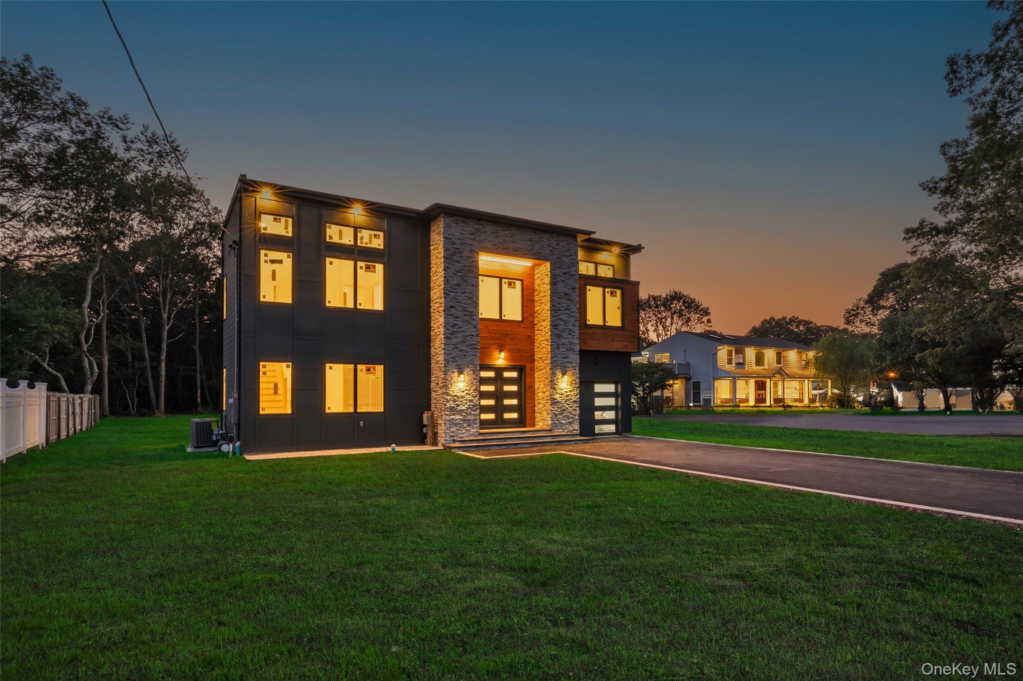 #4 photo, 26 Tremont Avenue, Patchogue , NY 11772