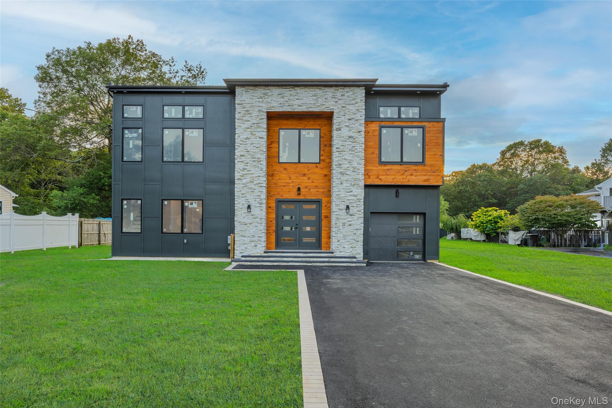 #9 photo, 26 Tremont Avenue, Patchogue , NY 11772