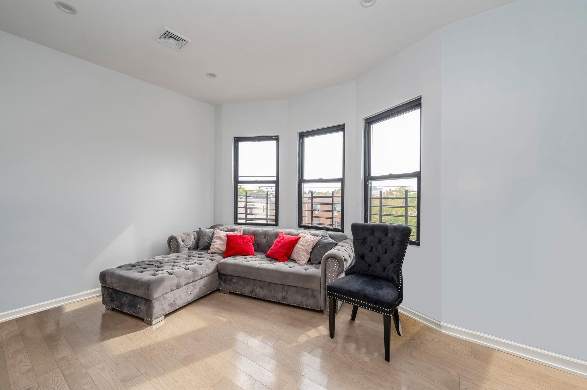 #6 photo, 955 Tilden Street, Bronx , NY 10469