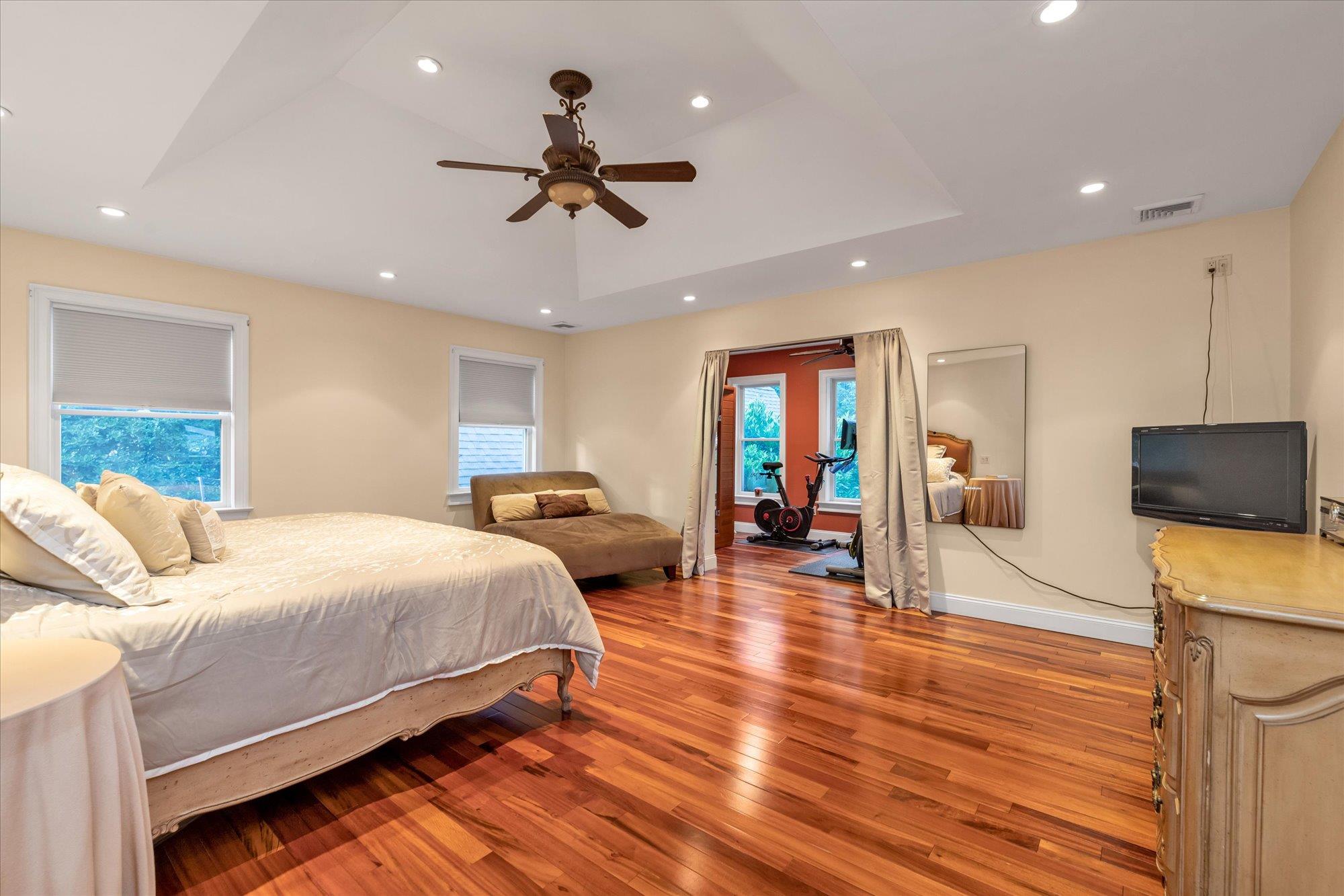 #14 photo, 76 Timberpoint Drive, Northport , NY 11768