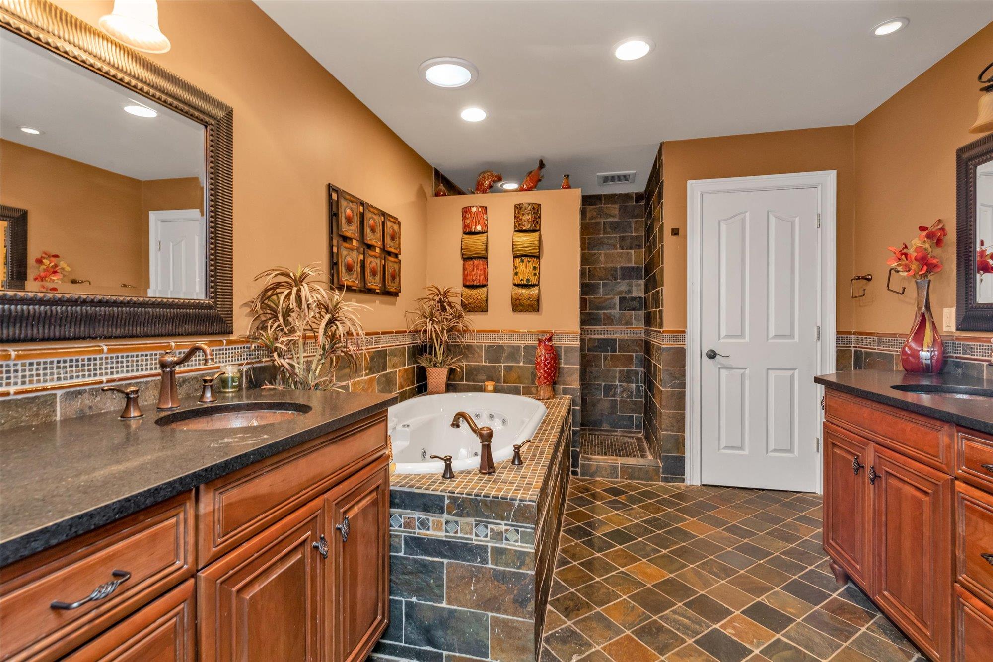 #16 photo, 76 Timberpoint Drive, Northport , NY 11768