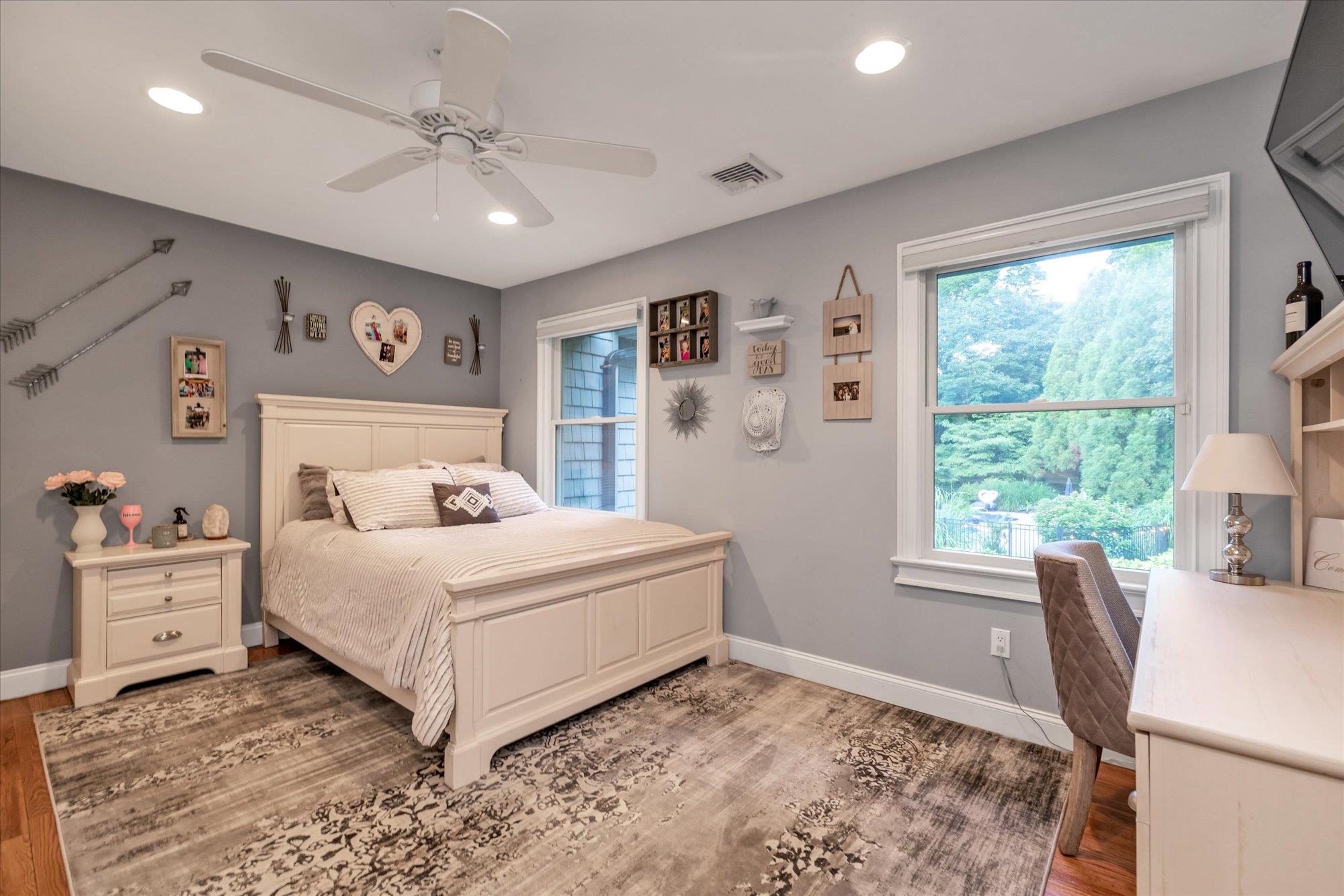 #18 photo, 76 Timberpoint Drive, Northport , NY 11768