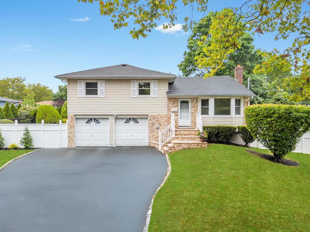 #2 photo, 1 Pasture Court, サフォーク郡 Commack , NY 11725