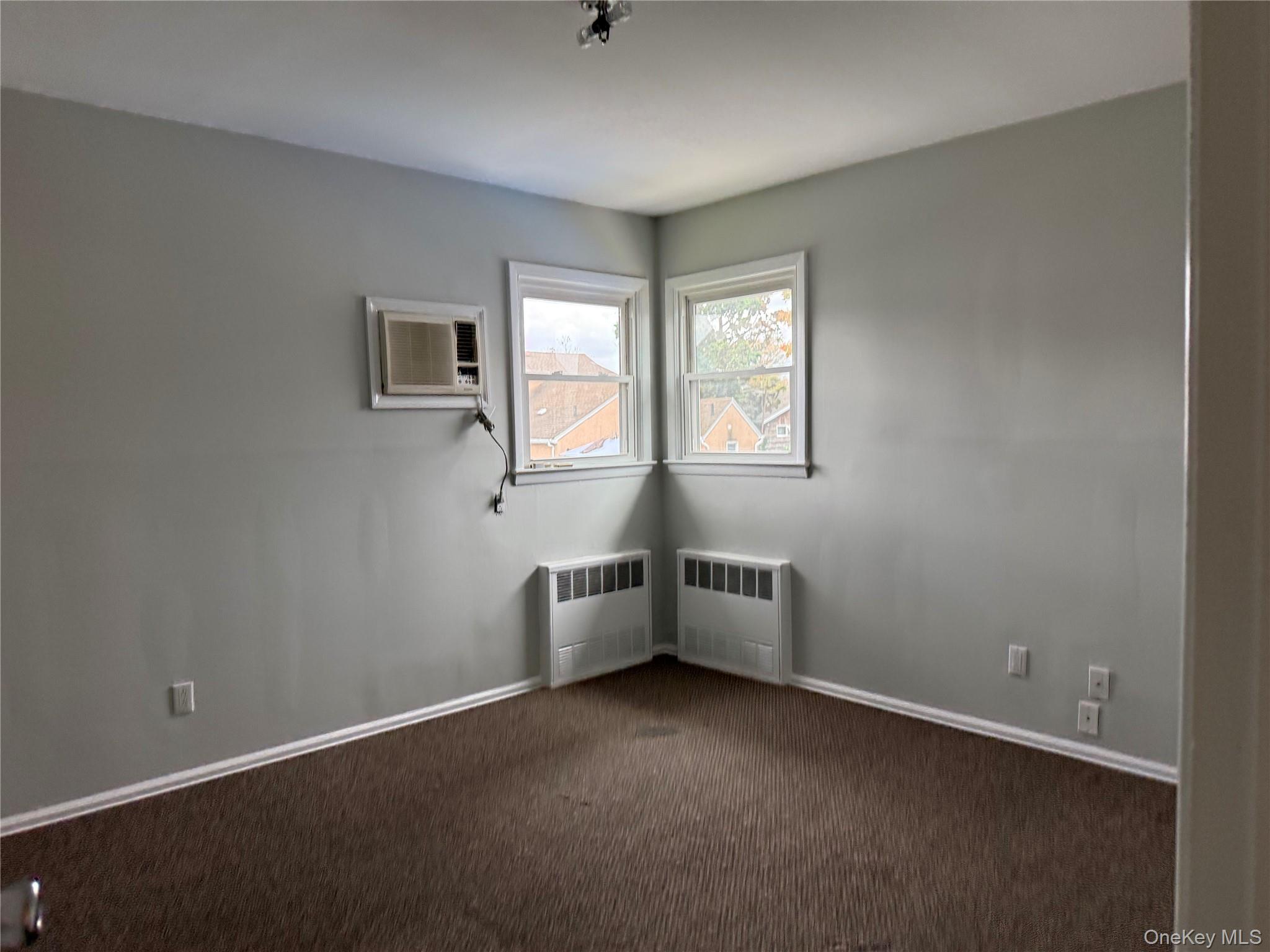 #9 photo, 235 Jefferson Avenue, Mineola , NY 11501