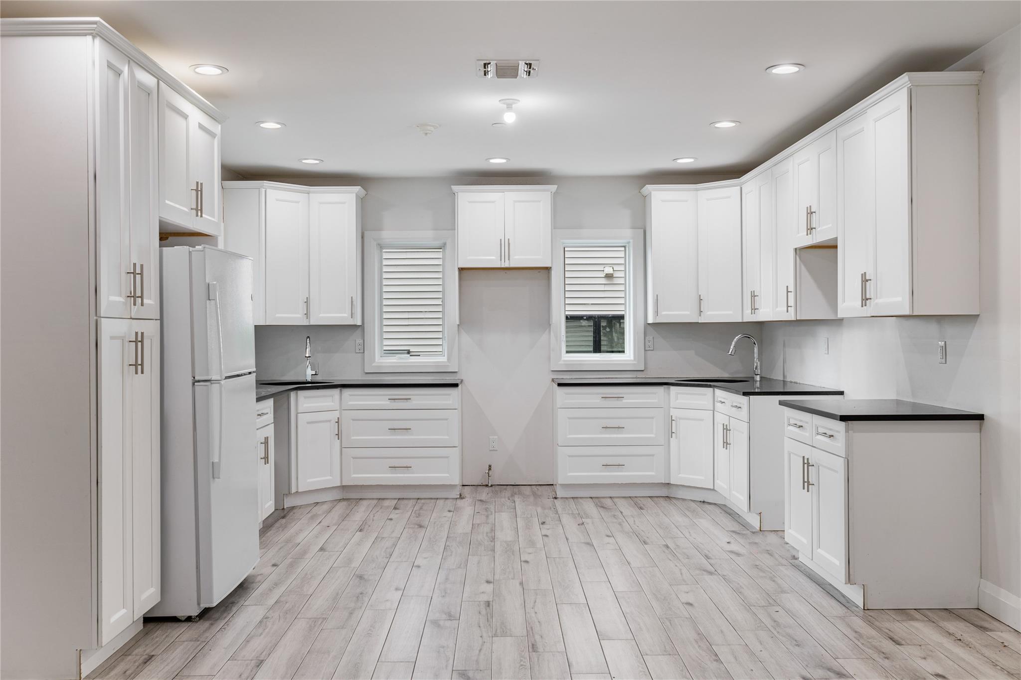 #19 photo, 43 N Madison Avenue, Spring Valley , NY 10977