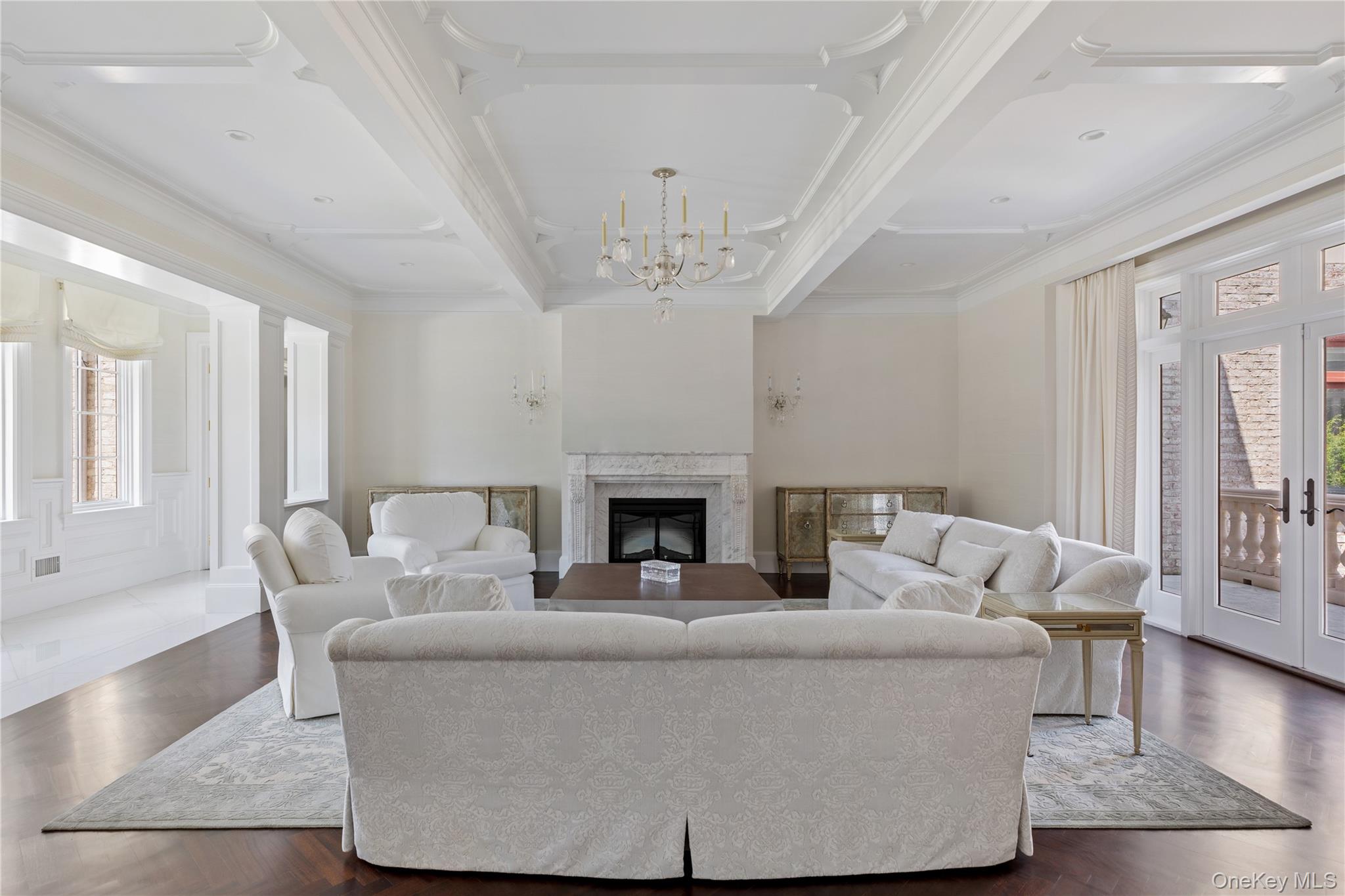 #11 photo, 9 Hicks Lane, Sands Point , NY 11050