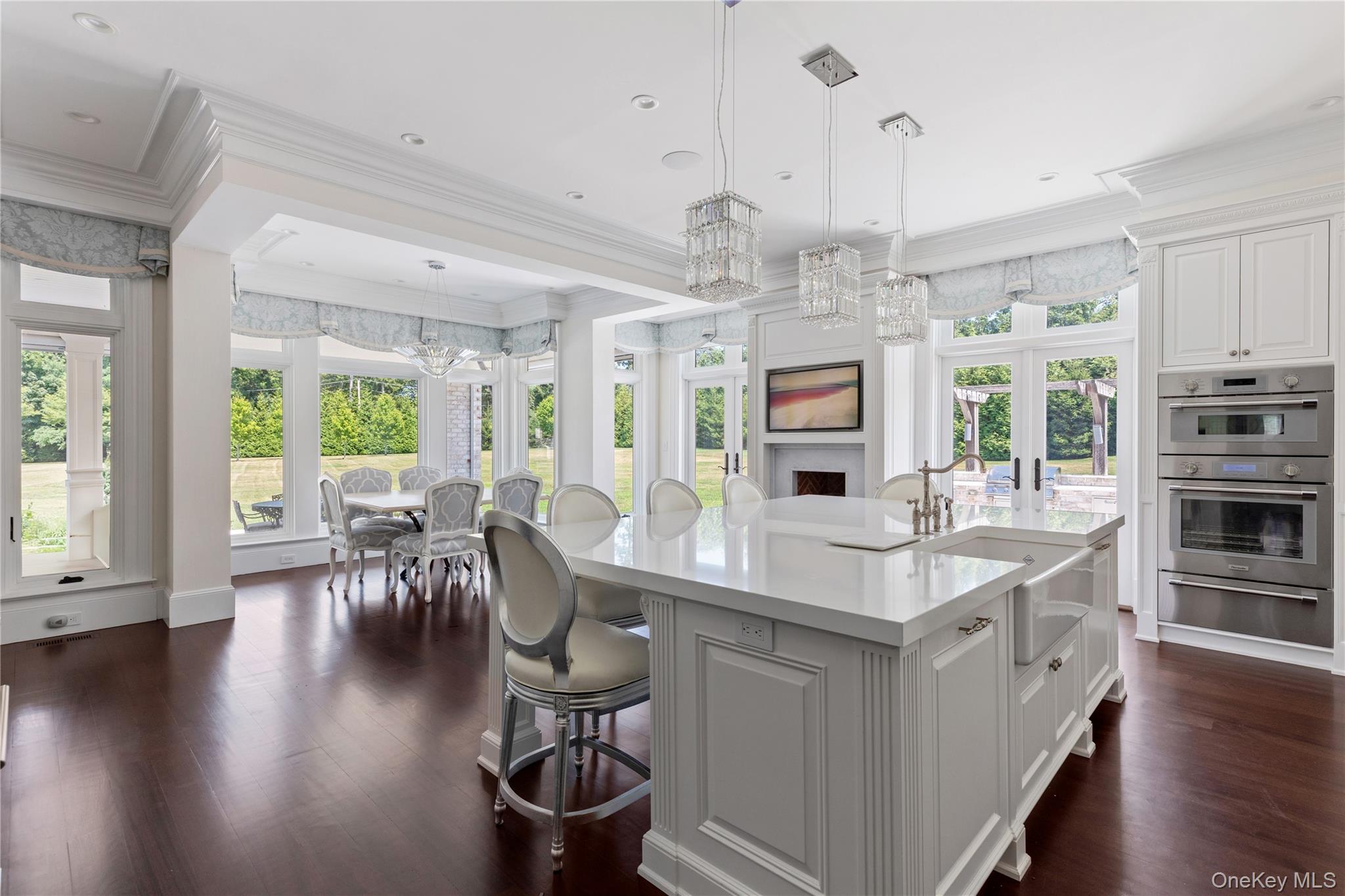 #16 photo, 9 Hicks Lane, Sands Point , NY 11050