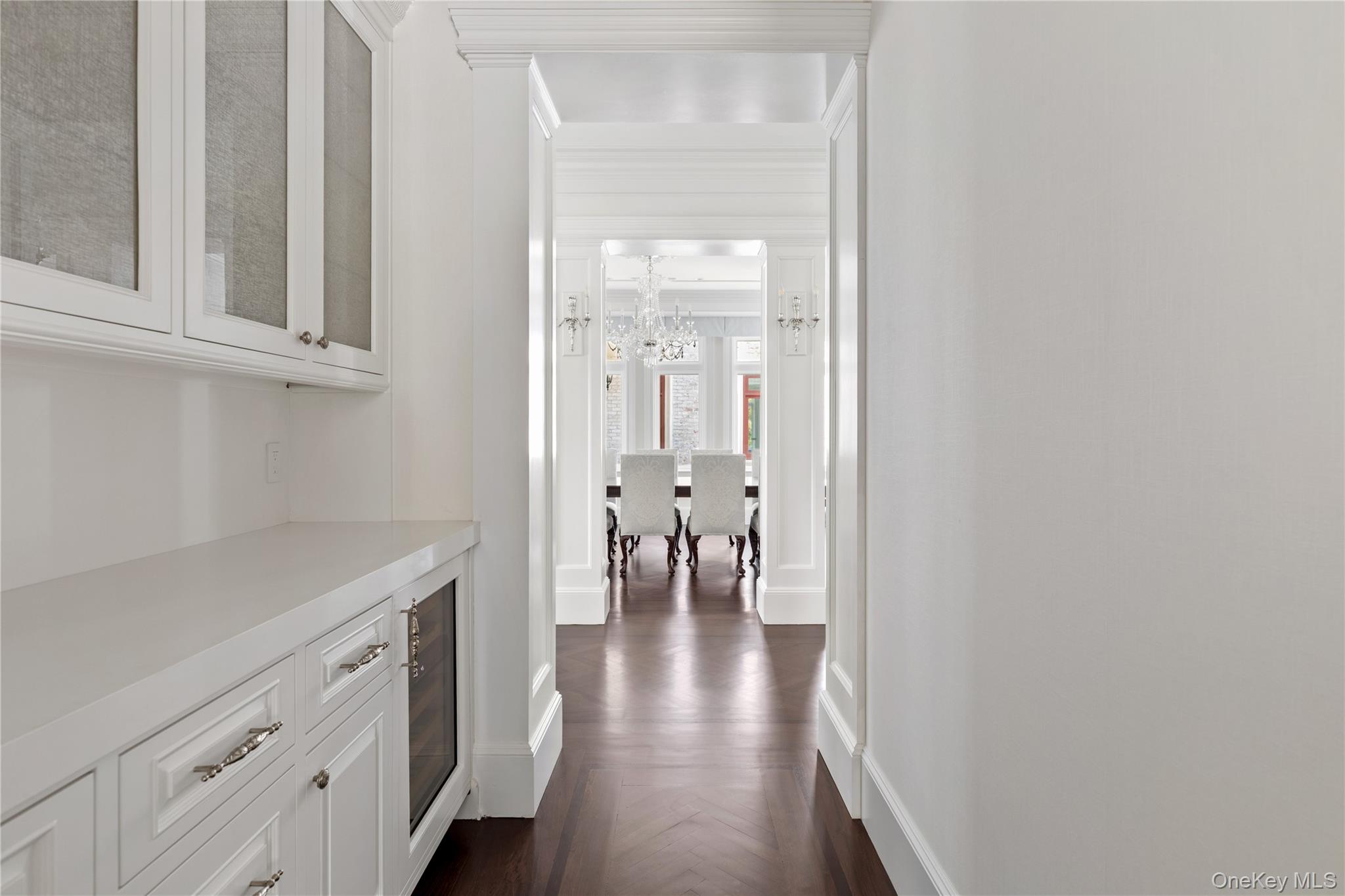 #18 photo, 9 Hicks Lane, Sands Point , NY 11050