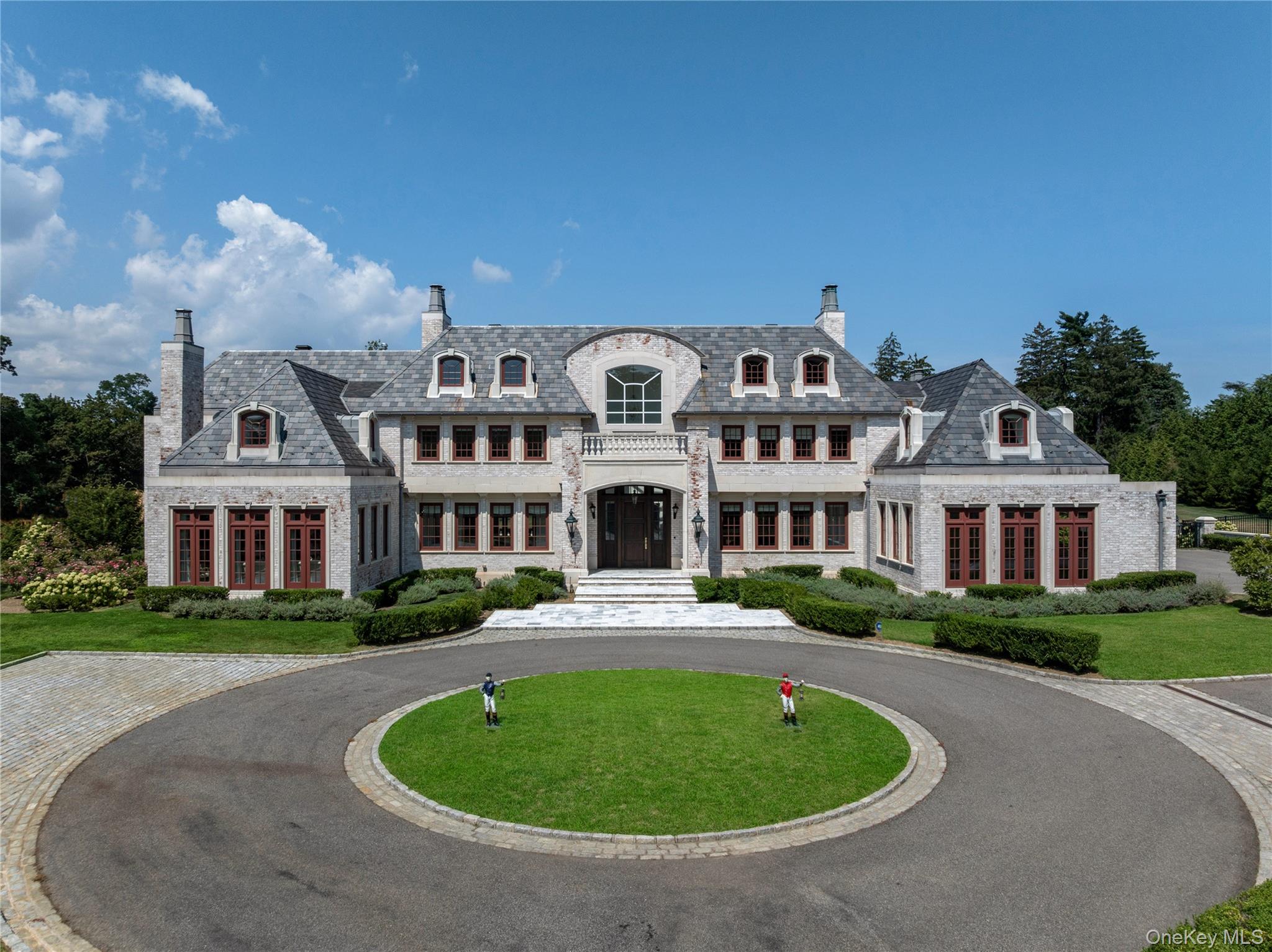 #3 photo, 9 Hicks Lane, Sands Point , NY 11050