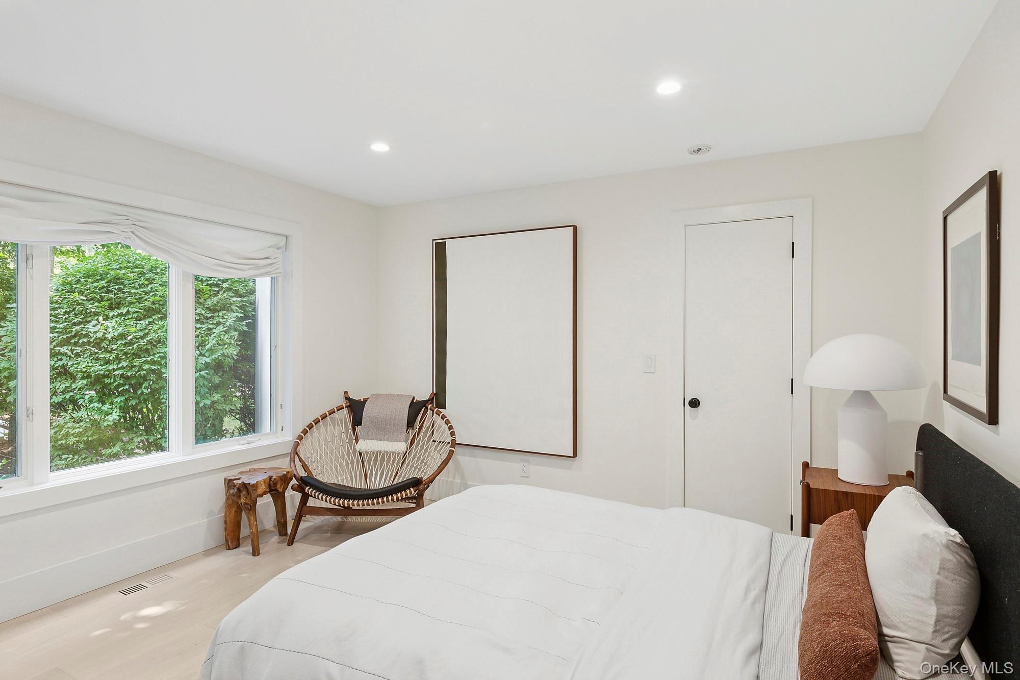 #10 photo, 12 Honeysuckle Lane, サフォーク郡 East Quogue , NY 11942