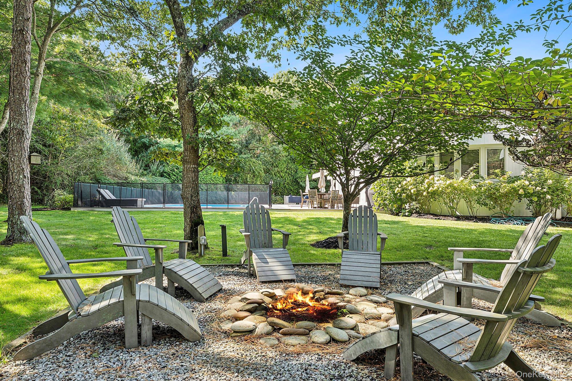 #18 photo, 12 Honeysuckle Lane, サフォーク郡 East Quogue , NY 11942