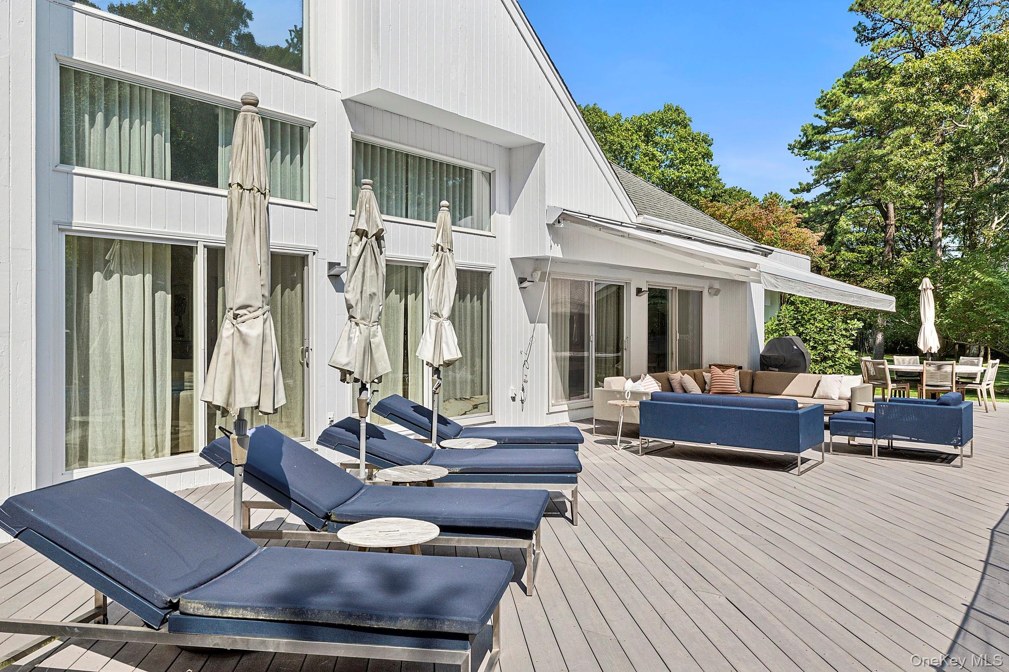 #20 photo, 12 Honeysuckle Lane, サフォーク郡 East Quogue , NY 11942