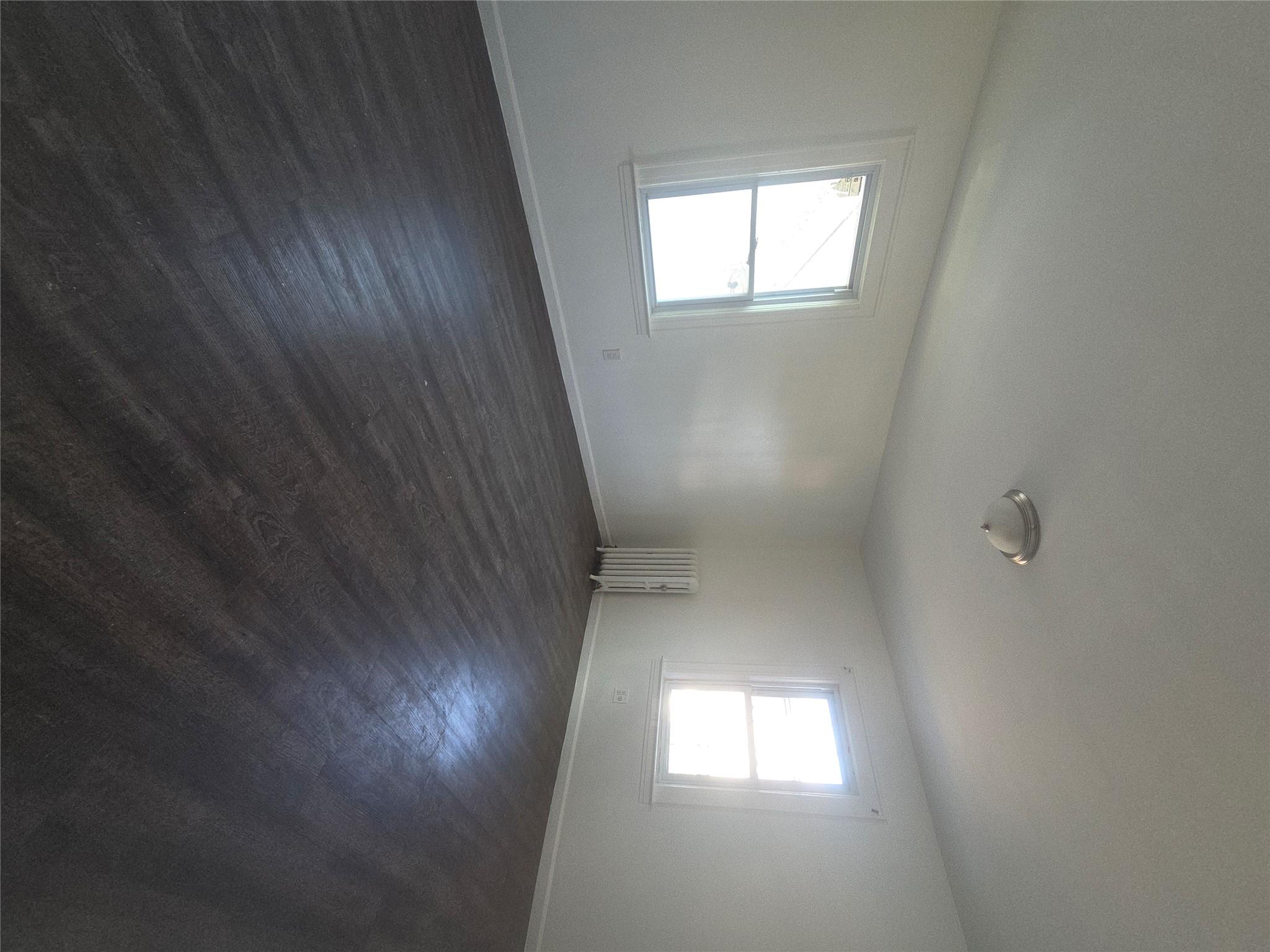 #5 photo, 10532 192nd Street, Saint Albans , NY 11412