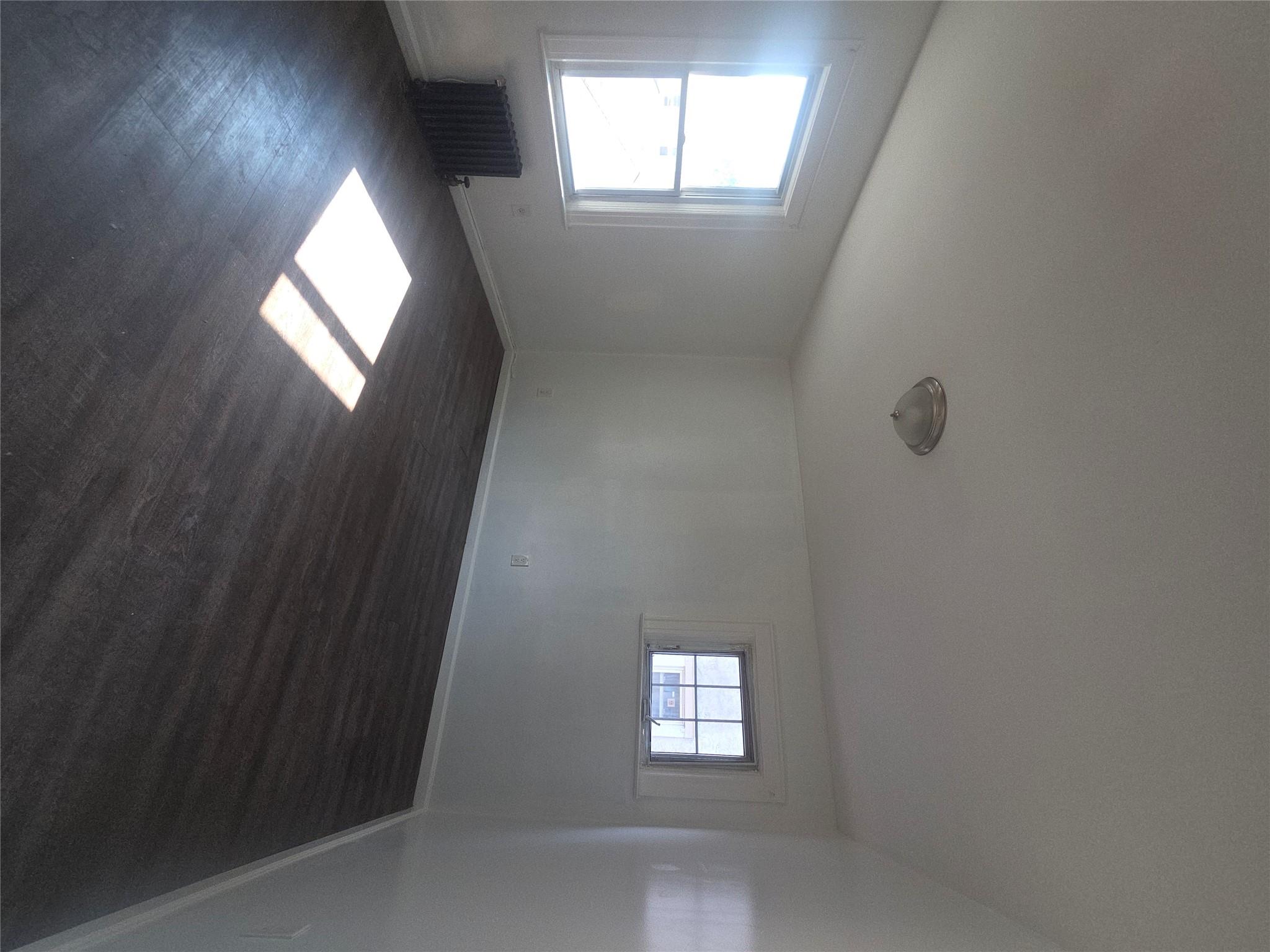 #6 photo, 10532 192nd Street, Saint Albans , NY 11412